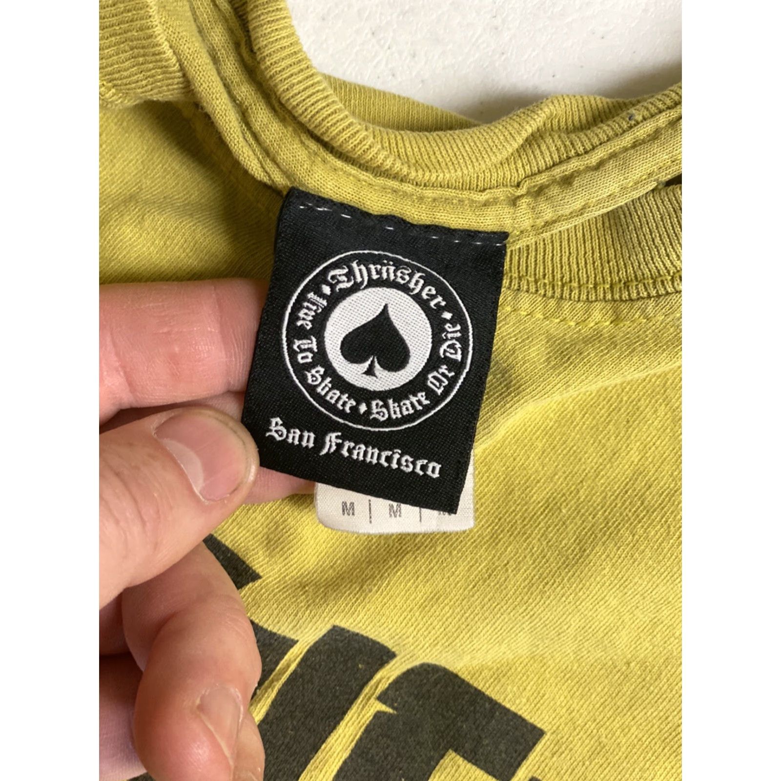 Thrasher Thrasher Logo Graphic T-Shirt Men M Yellow Short Sleeve Crew Neck Regular Fit Vintage No Size US M / EU 48-50 / 2 - 5 Thumbnail