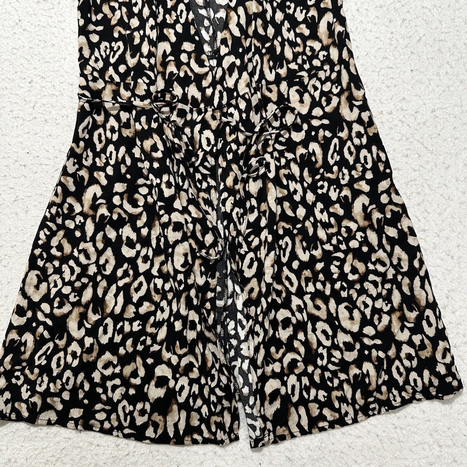 H&M H&M XS Black Begige Leopard Mini Wrap Dress Short Sleeve Size XS / US 0-2 / IT 36-38 - 8 Thumbnail