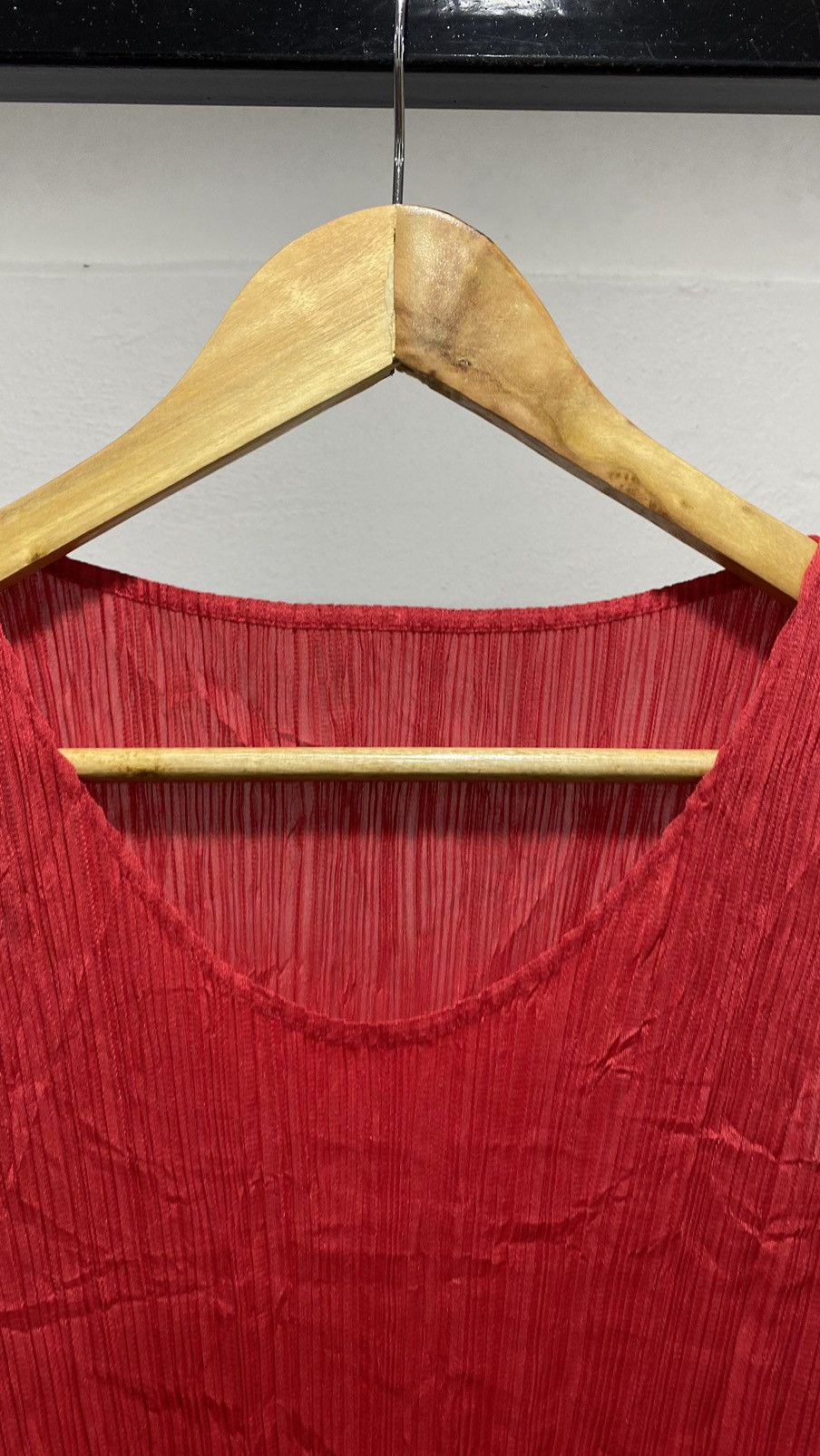 Pleats Please Issey Miyake 💥RARE Issey Miyake Pleats Please Red Size ONE SIZE - 7 Thumbnail