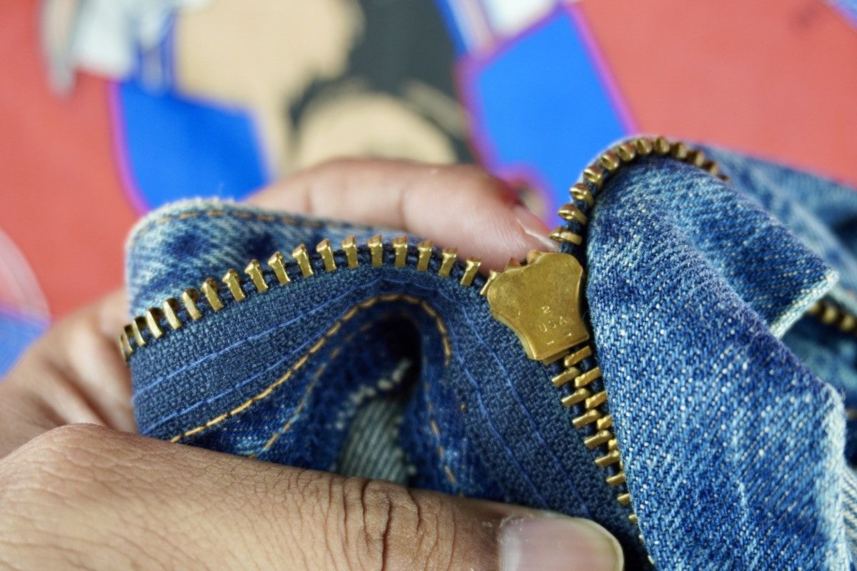 Levi's Vtg levis 551z 90s Big E Japan Made Selvedge Distressed Size US 30 / EU 46 - 11 Thumbnail