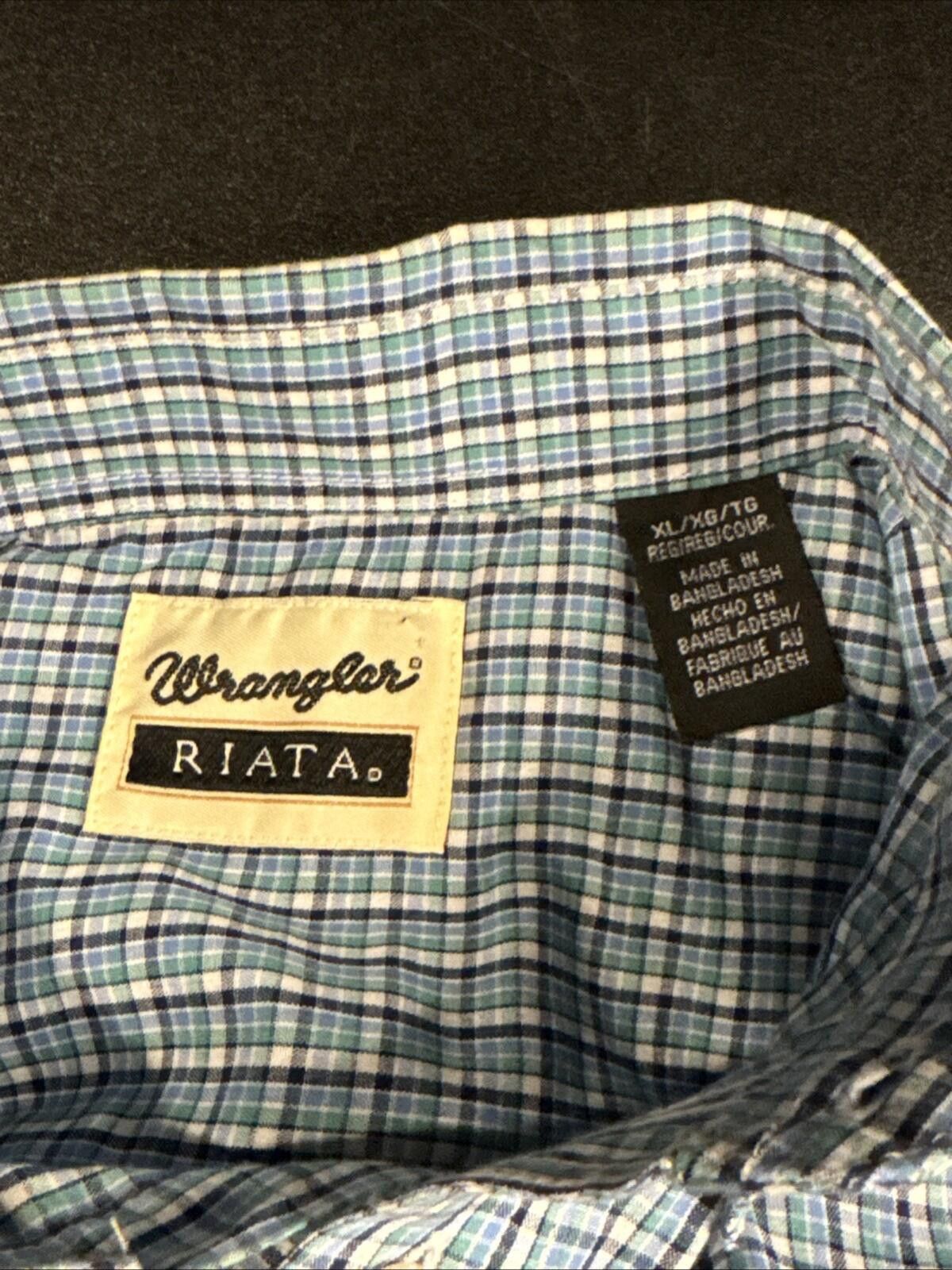 Wrangler Wrangler Boy’s Riata Plaid Button Down SS Youth XL (624) Size US XL / EU 56 / 4 - 4 Thumbnail