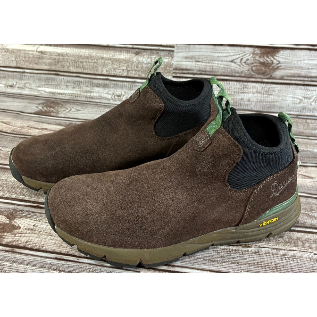 Danner Danner mountain 600 suede chelsea boots sz 9.5 color java fo Size US 9.5 / EU 42-43 - 1 Thumbnail