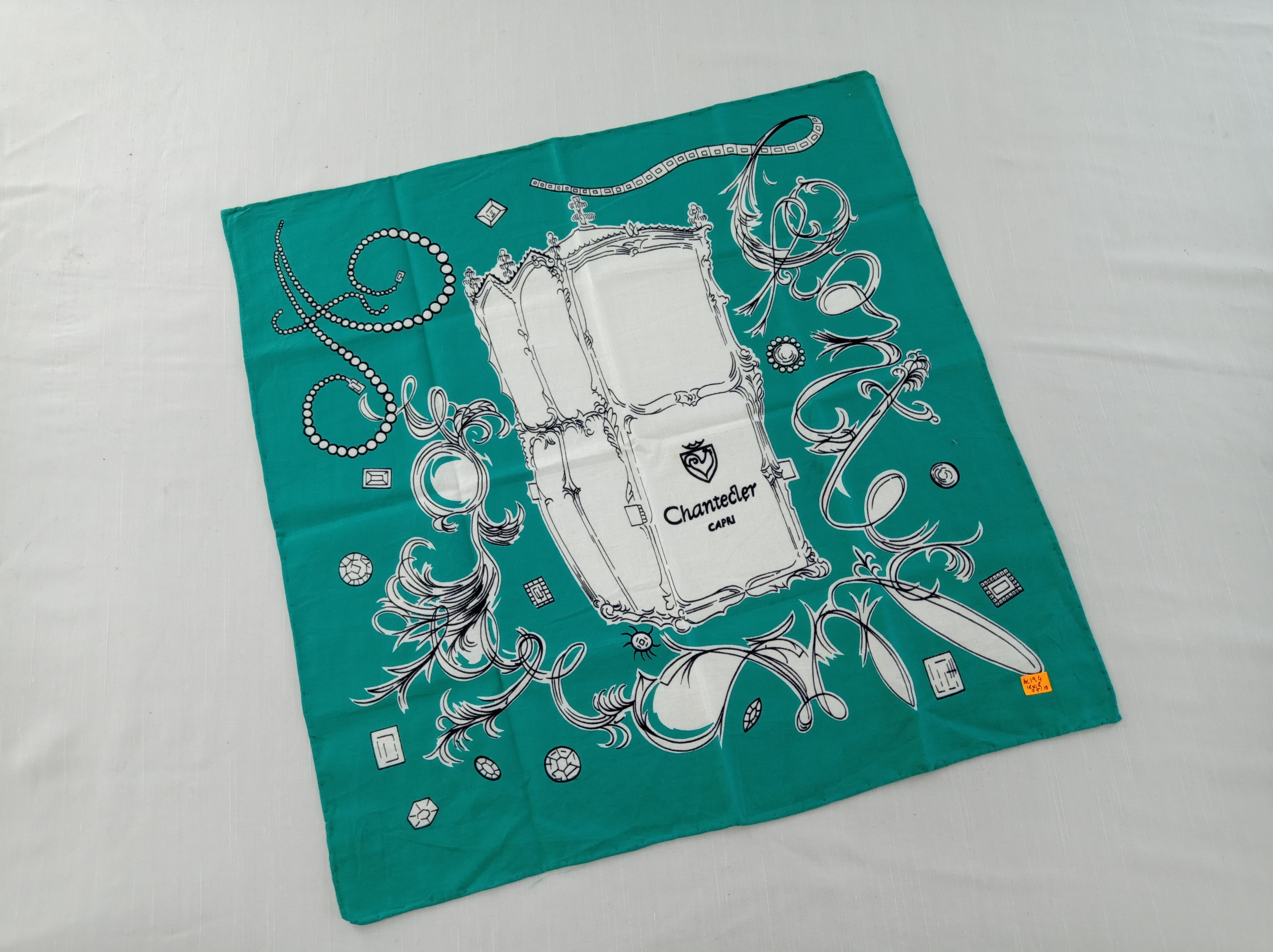 Designer × Jewelry × Vintage Vintage Chantecler Capri Handkerchief / Neckwear / Bandana Size ONE SIZE - 1 Thumbnail
