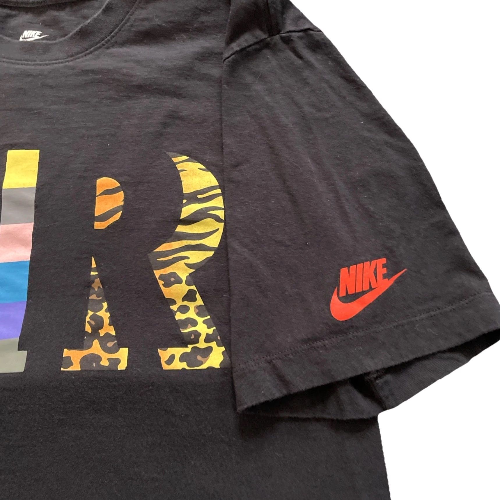 Nike Nike Air Max Shirt Mens M Sean Wotherspoon Atmos Safari Graphic Print Crew Neck Short Sleeve Black Cotton Knit Logo Athletic Dri-Fit - Mens Size US M / EU 48-50 / 2 - 4 Thumbnail