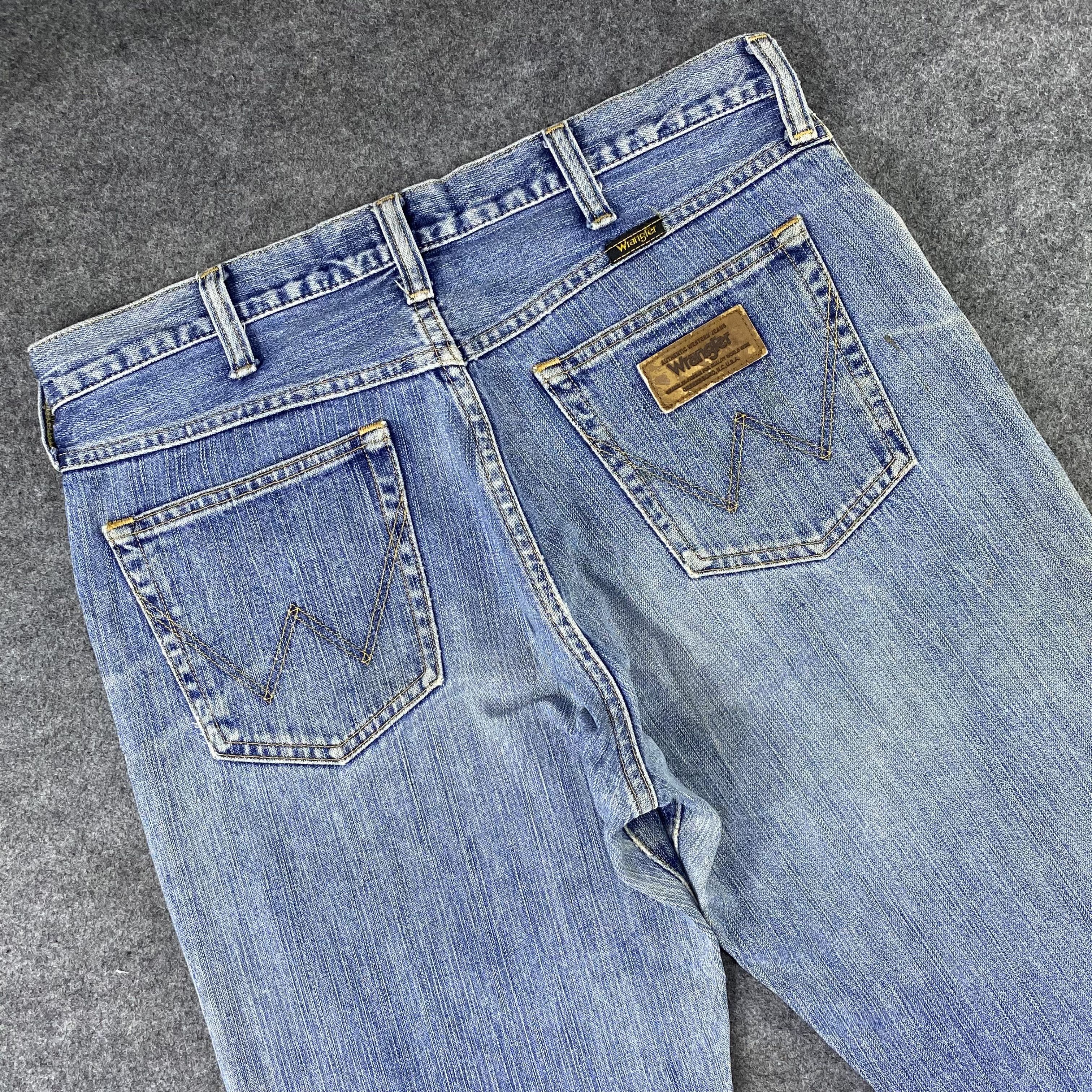 Vintage × Wrangler Vintage Wrangler Distress Blube Wash Jeans - J1149 Size US 35 - 5 Thumbnail
