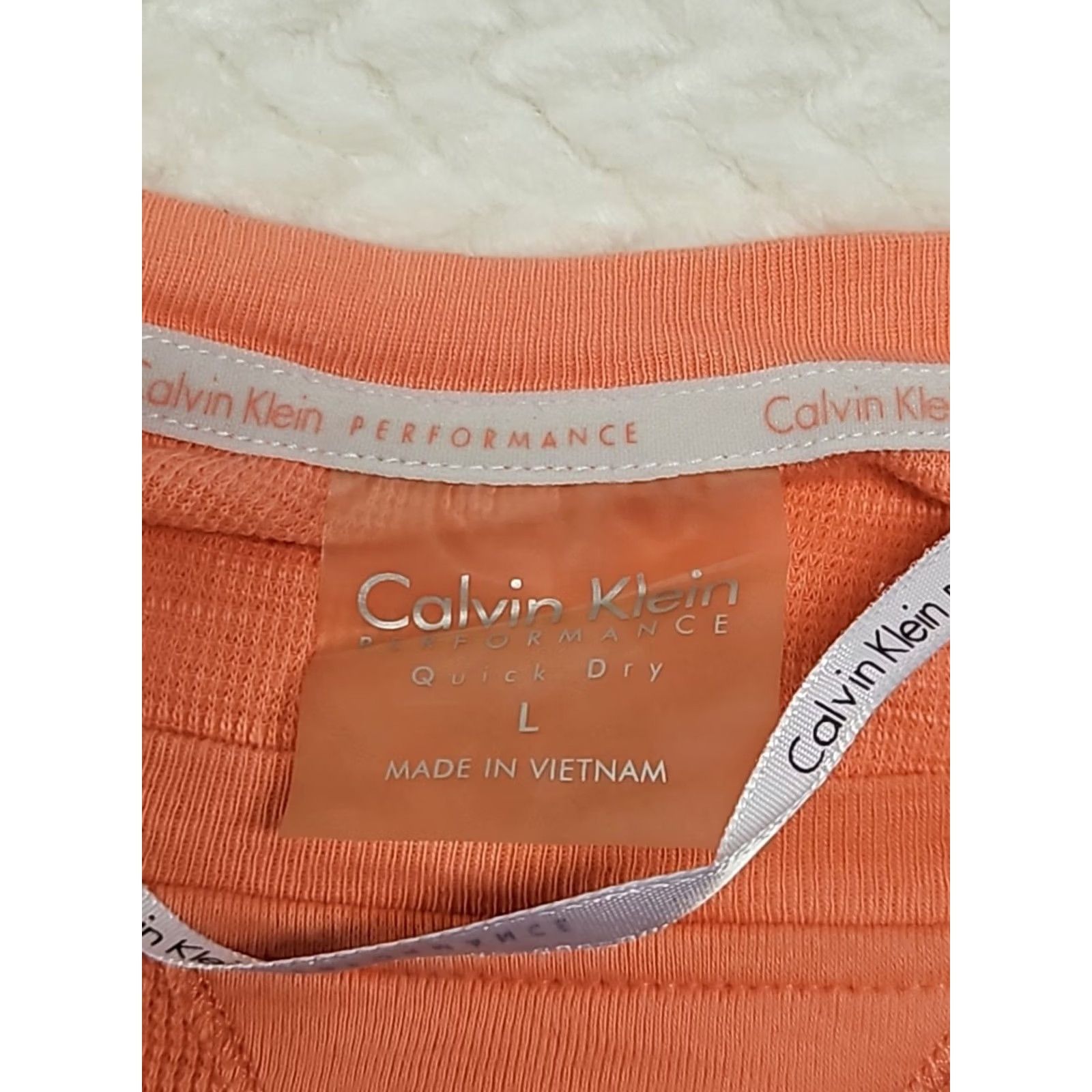 Calvin Klein VINTAGE Calvin Klein Top Women’s Large Casual Ragland Coral 3/4 Sleeve Crew Neck Pullover Knit Lightweight All Seasons Womens Size L / US 10 / IT 46 - 3 Thumbnail