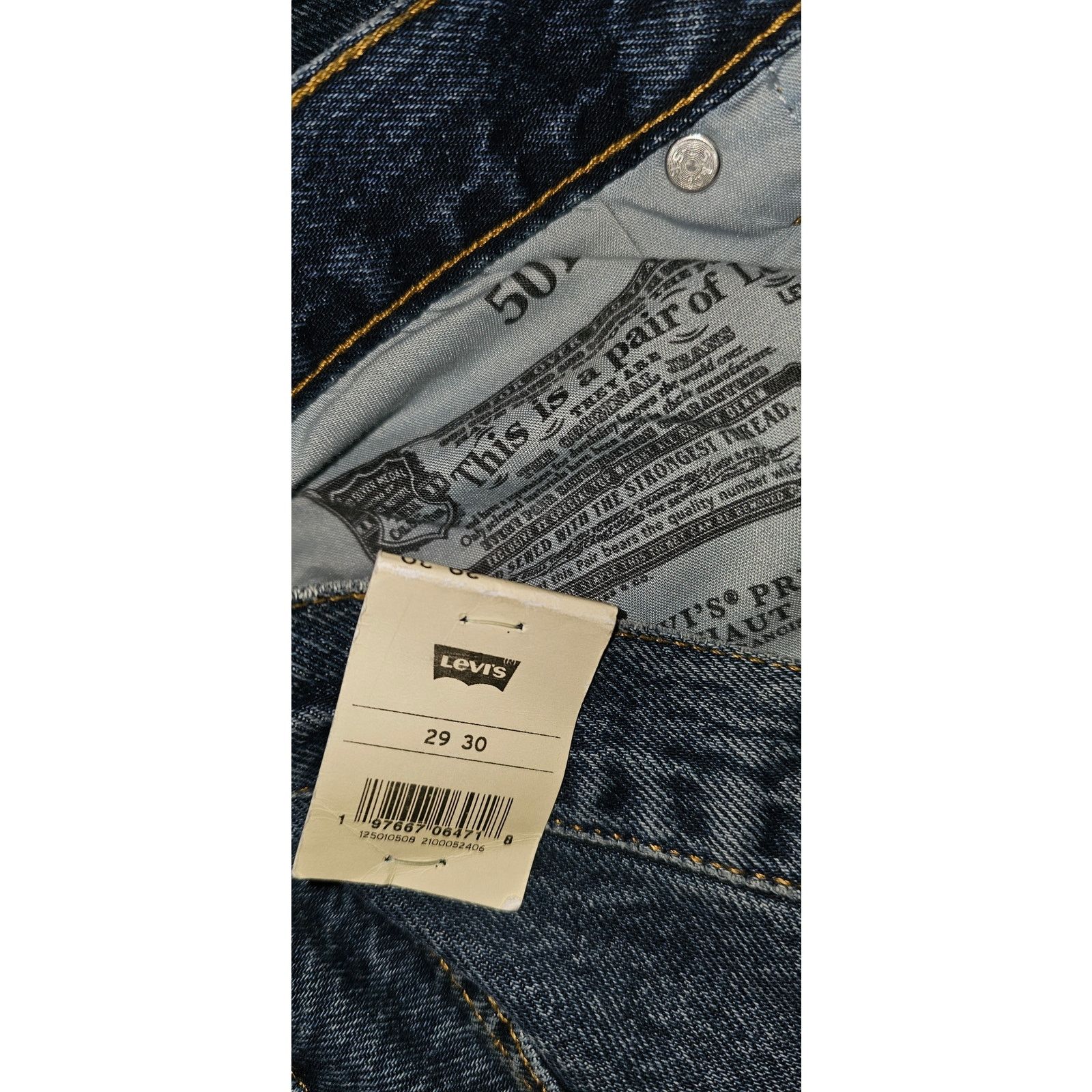 Levi's × Urban Outfitters NWT 501 High-Waisted Jeans $98 SIZE 29/30 Blue Relaxed Size 30" / US 8 / IT 44 - 6 Thumbnail