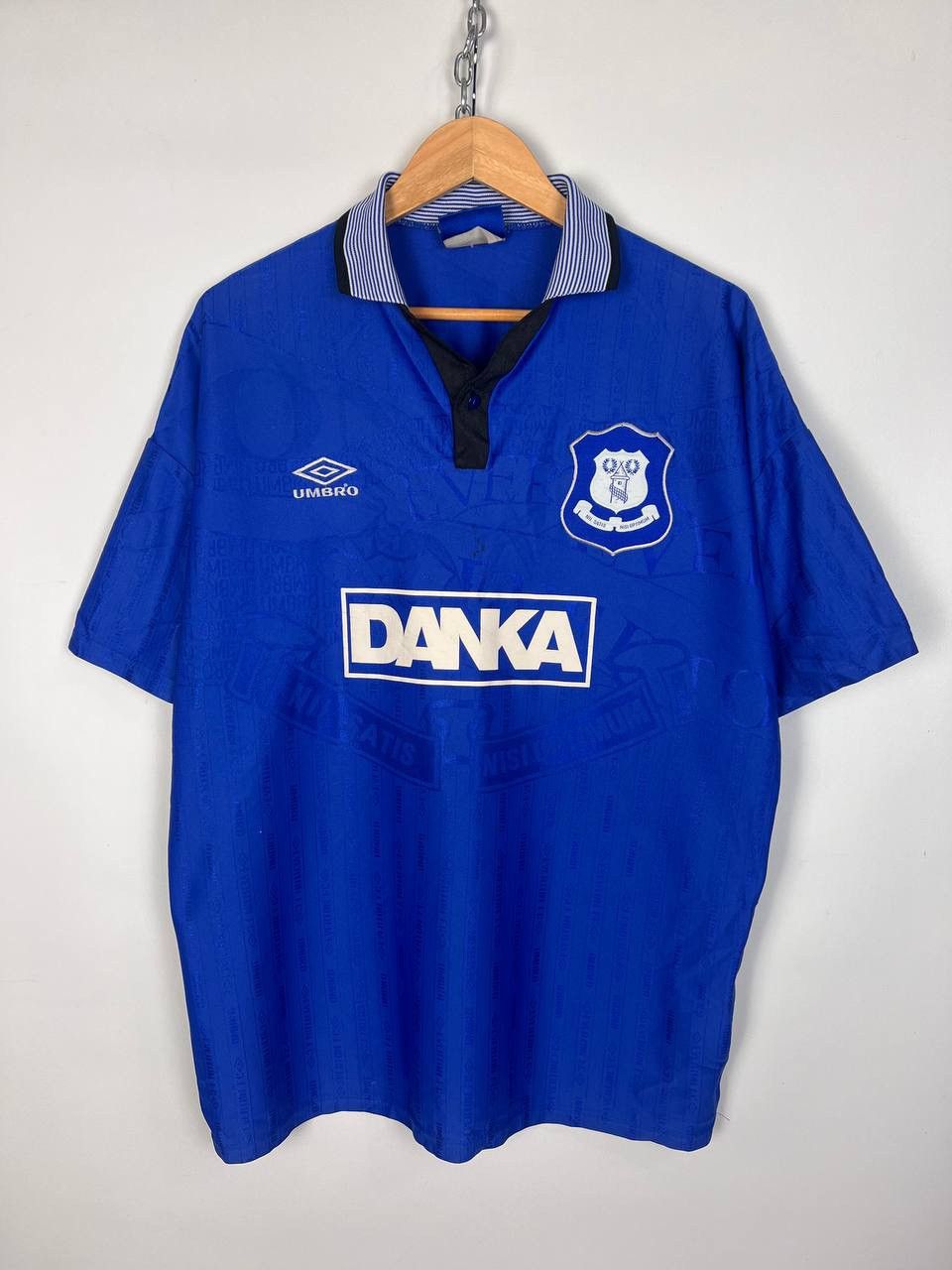 image of Blokecore Vintage Everton Umbro Soccer Jersey Kit 1995 in Blue, Men's (Size XL)