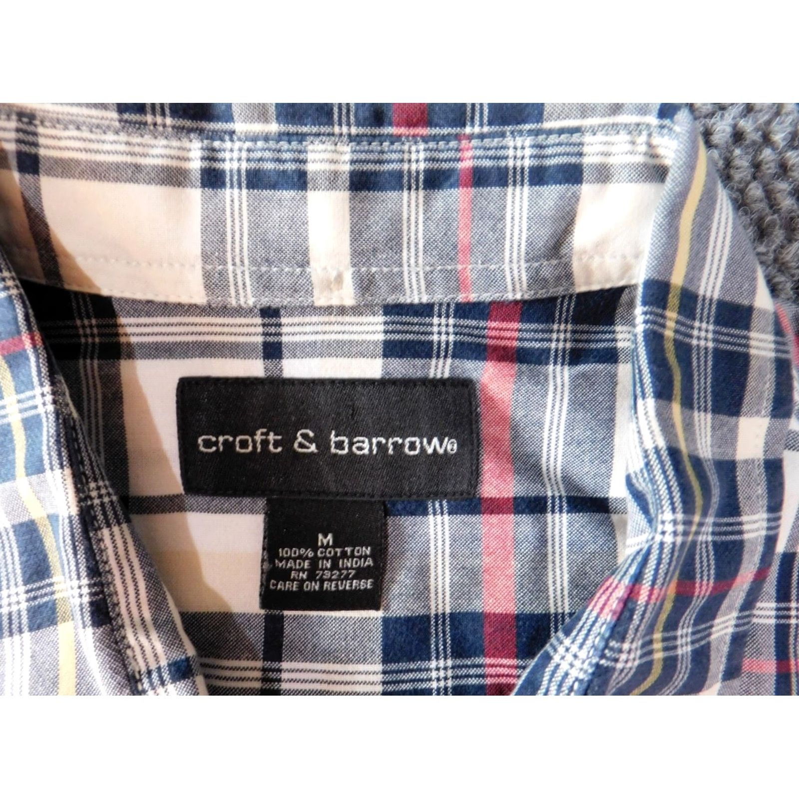 Croft & Barrow Croft & Barrow Mens Shirt Medium blue plaid button up casual Button-Down Collar Size US M / EU 48-50 / 2 - 6 Thumbnail