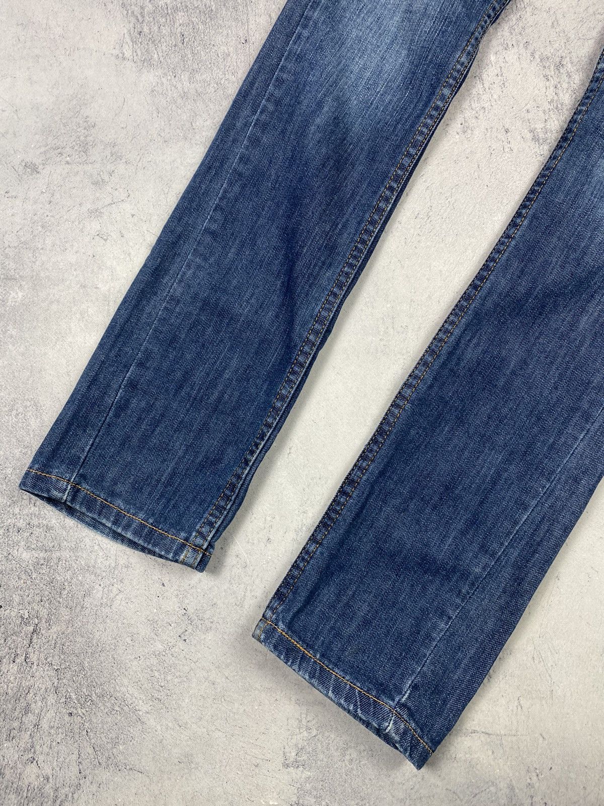 Levi's × Vintage Vintage 00s Levis Dark Blue Wash Denim Jeans y2k Size 28" / US 6 / IT 42 - 7 Thumbnail