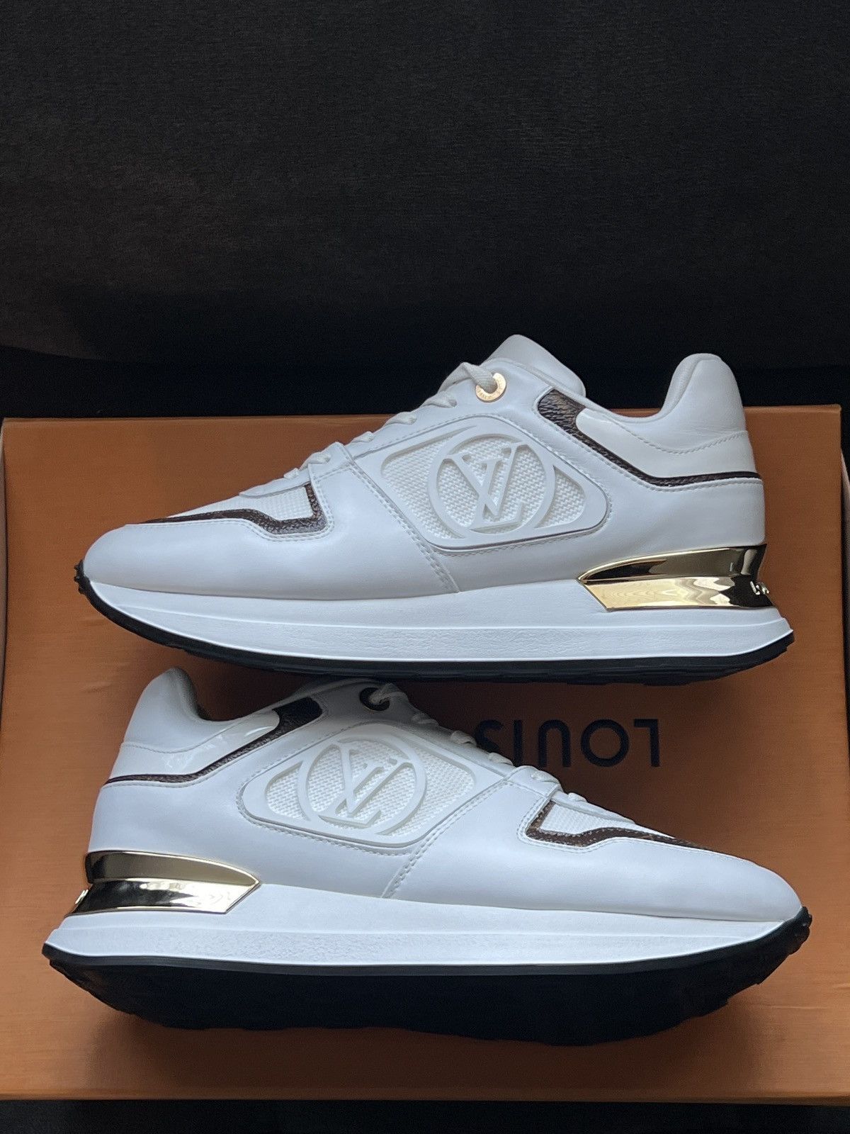Louis Vuitton Neo run away sneaker