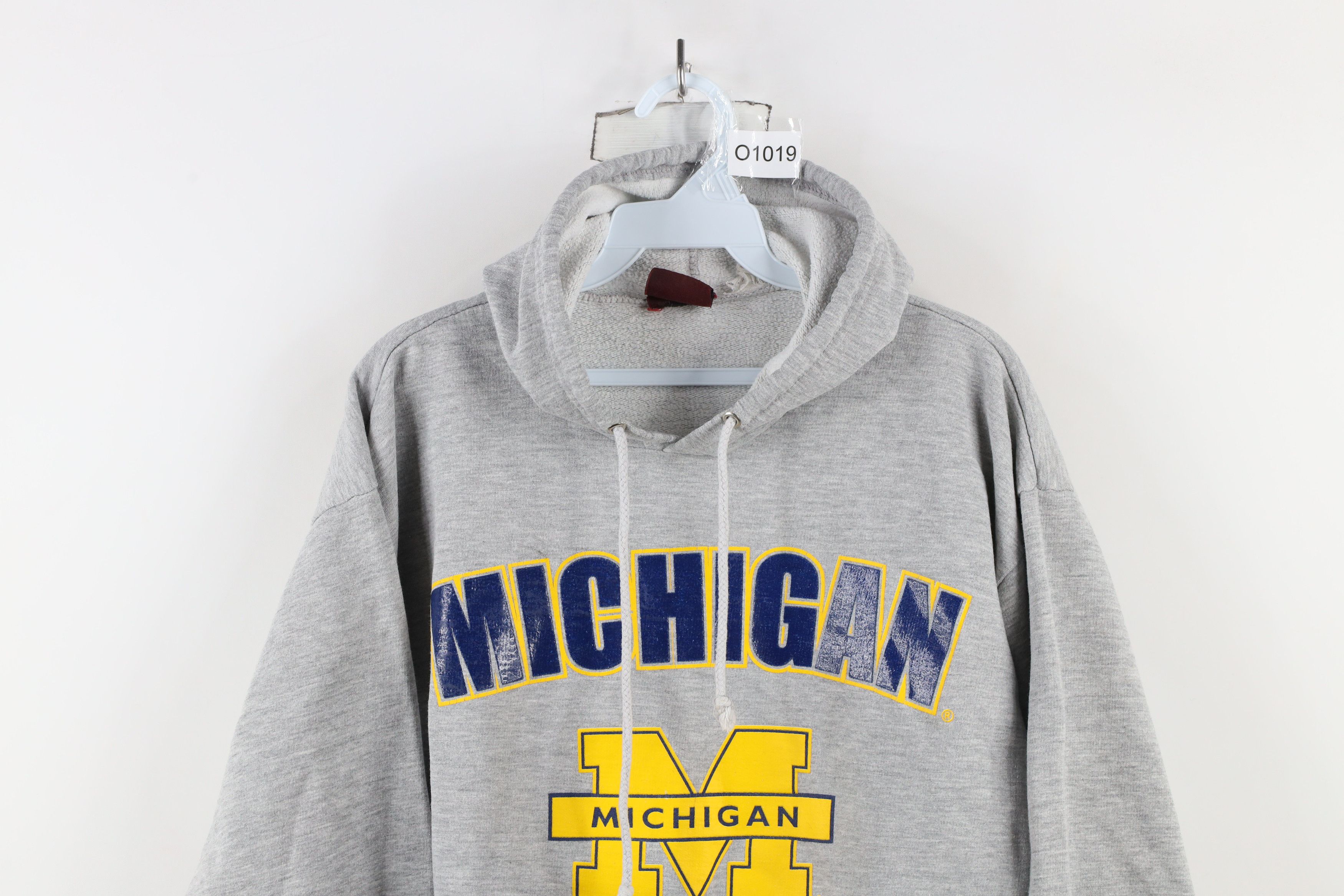 Vintage Vintage 90s University of Michigan Hoodie Sweatshirt Gray Size US M / EU 48-50 / 2 - 2 Thumbnail