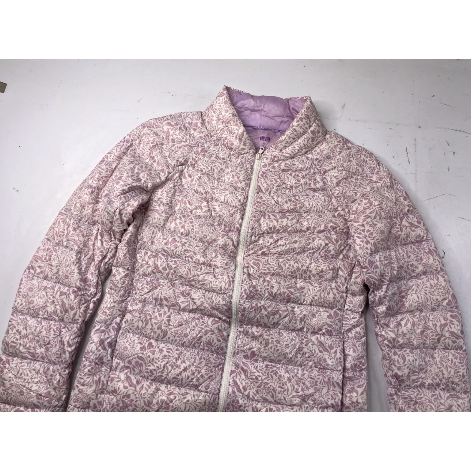 Uniqlo Uniqlo Ultra Light Womens Pink Floral Puffer Down Jacket Full Zip XS Size XS / US 0-2 / IT 36-38 - 2 Thumbnail
