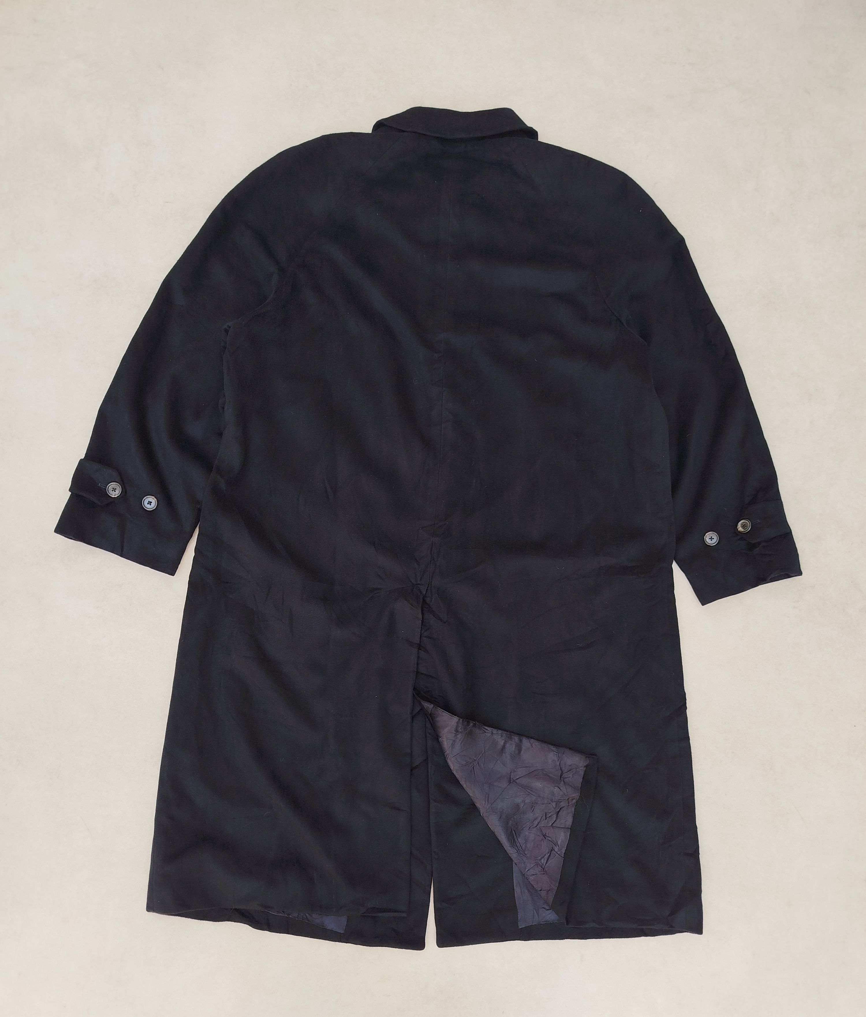 Fendi Fendi vintage cachemere long coat Size US L / EU 52-54 / 3 - 4 Thumbnail