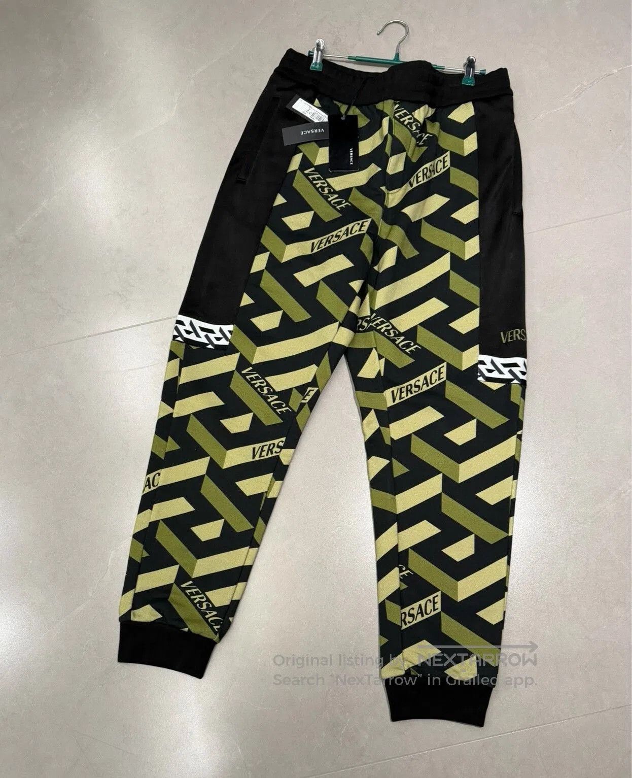 Versace Versace Men's Embroidered Army Green Sweatpants. Size US 26 / EU 42 - 1 Thumbnail