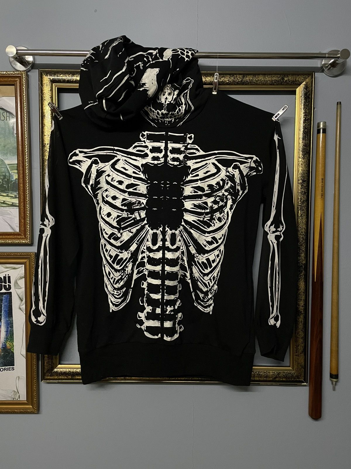 Japanese Brand Vintage 1990s Japan Designer Glad News Skeleton Art Hoodie Size US M / EU 48-50 / 2 - 1 Thumbnail