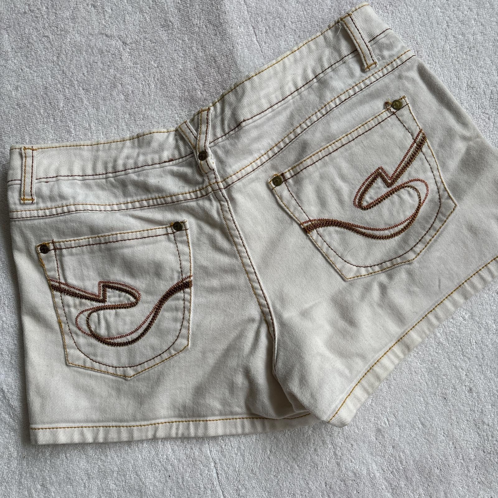 Southpole y2k southpole white shorts Size 30" / US 8 / IT 44 - 1 Thumbnail