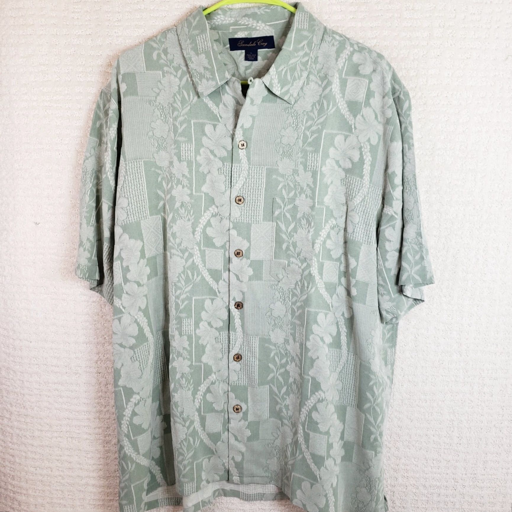Vintage Sandals Cay Button Short Sleeve Silk Shirt Men’s L Hawaiian Floral Embroidered Green Button-Up Casual, Party, Travel, Wedding Size US L / EU 52-54 / 3 - 2 Thumbnail