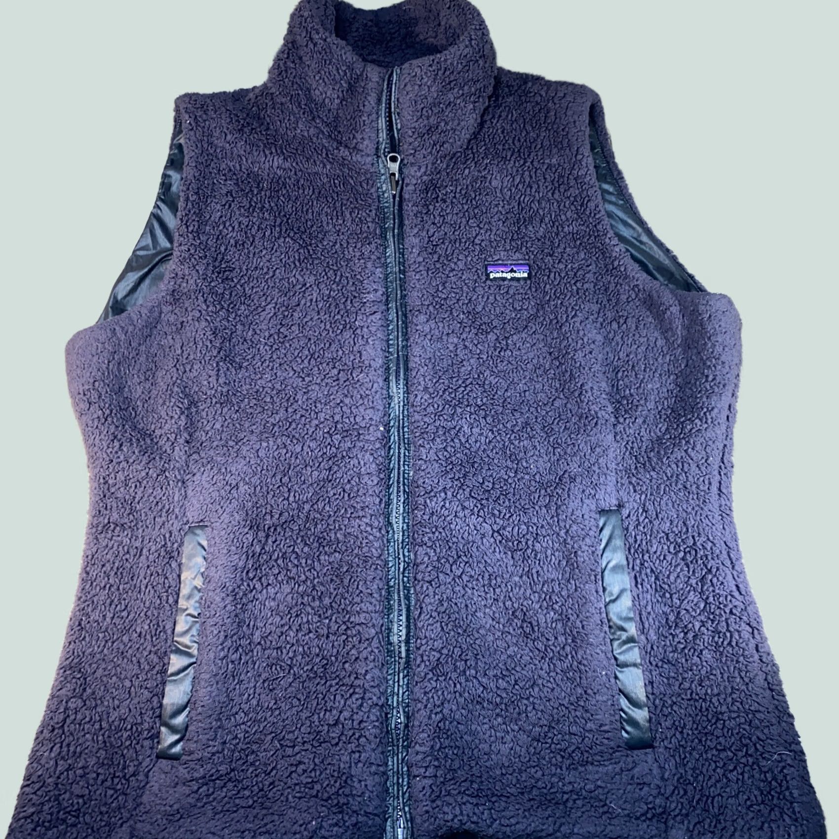 Patagonia Patagonia Los Lobos Reversible Fleece Vest Deep Pile Sz L Women Gray Reversible Vest Loss Lobos Fleece Vest Size L / US 10 / IT 46 - 1 Thumbnail