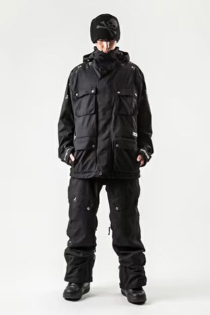 image of Mastermind Japan X Burton Snowboard Jacket Gore-Tex in Black, Men's (Size Small)