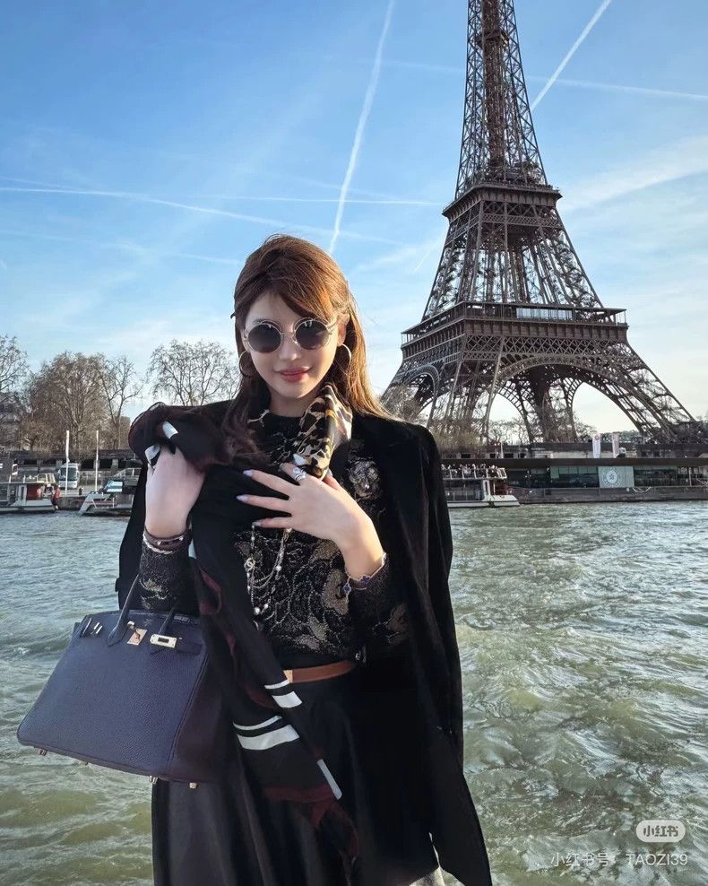 Saint Laurent Paris Saint laurent paris Smoking Velvet blazer 2506-Nextarrow Size XS / US 0-2 / IT 36-38 - 2 Thumbnail