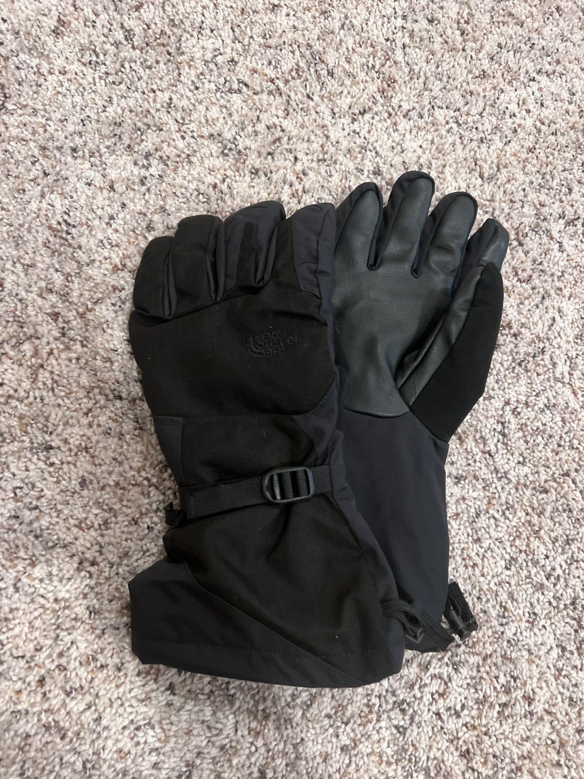 The North Face Black hyvent gloves snow ski waterproof XL winter Grailed