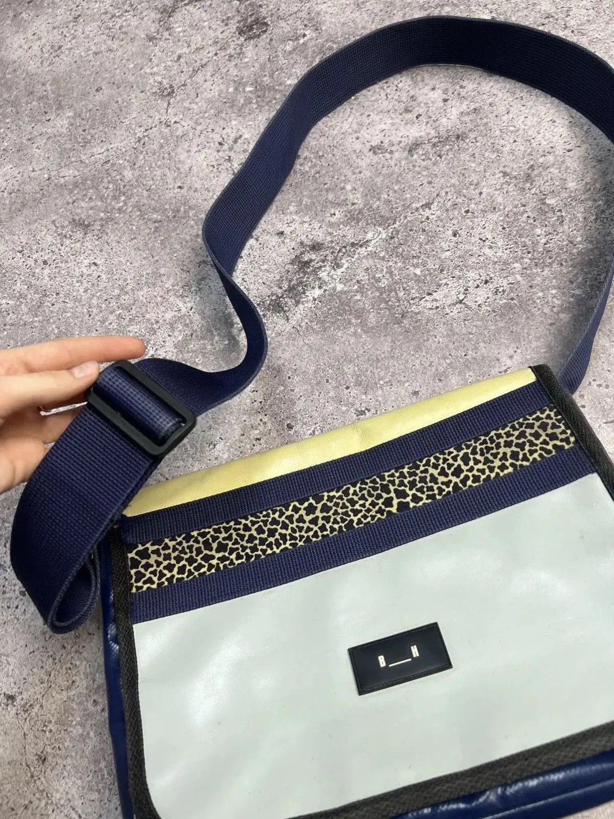 Freitag × Japanese Brand × Vintage ‼️FREITAG Messenger Backpack Recycling Bag Shopper Y2K bag Size ONE SIZE - 7 Thumbnail