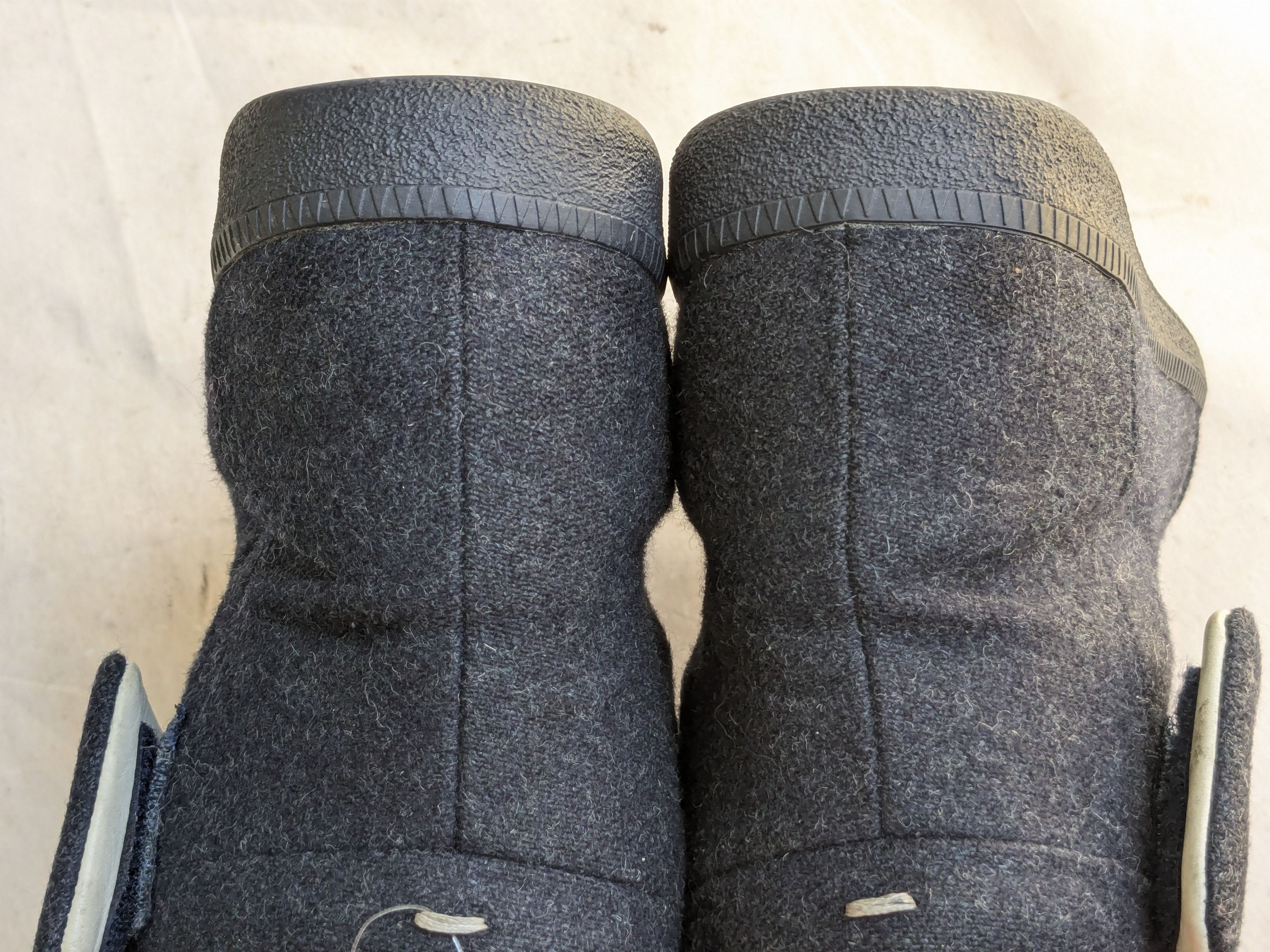 Maison Margiela Maison Margiela Future Navy Blue 8 41 Wool High Tops Size US 8 / EU 41 - 17 Thumbnail