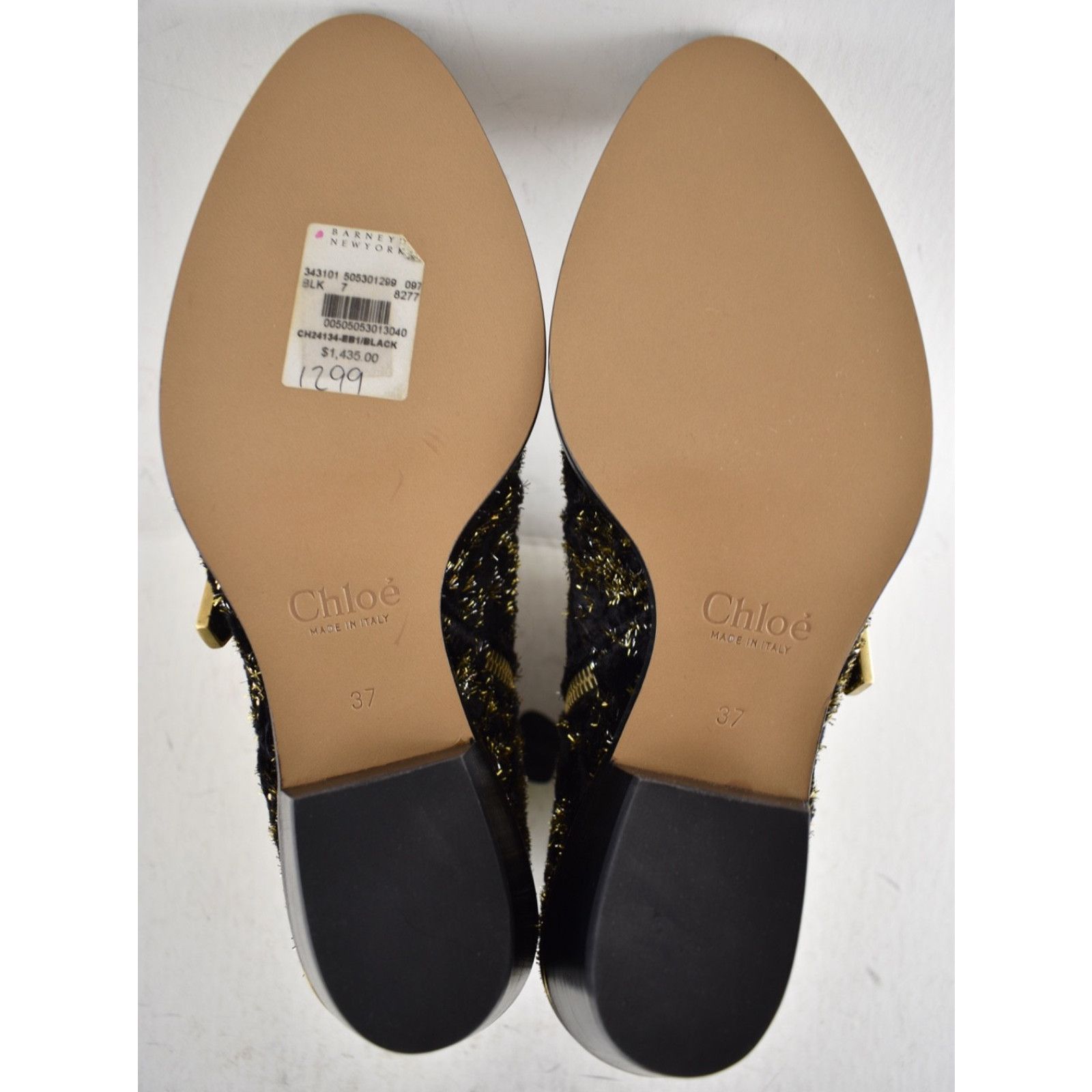 Chloe Chloe Suzanna Black Gold Velvet Studded Ankle Bootie 37 Size US 7 / IT 37 - 15 Thumbnail