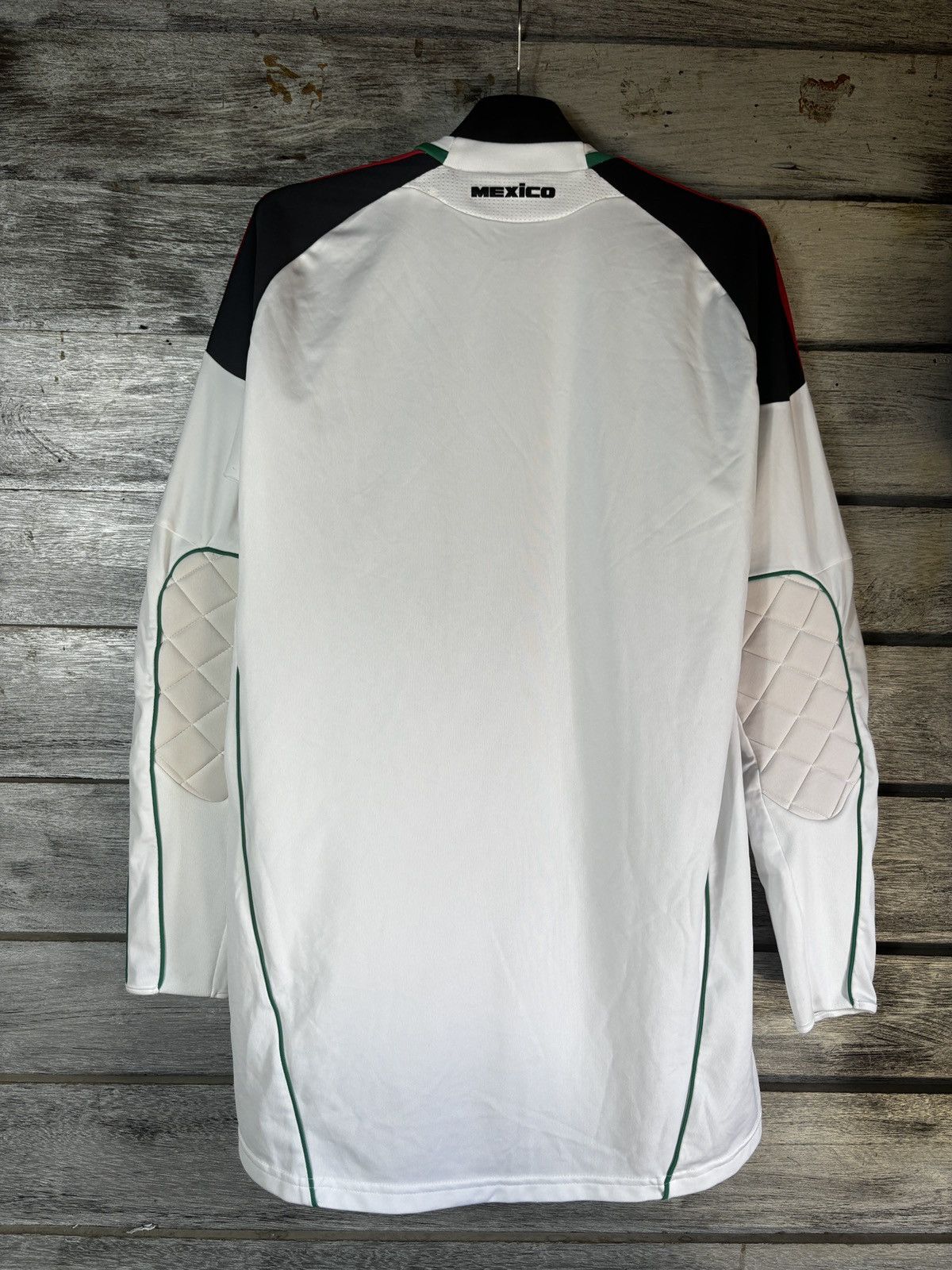 Adidas Mexico goalkeeper kit 2010 World Cup Rare ❗️ Size US M / EU 48-50 / 2 - 2 Thumbnail
