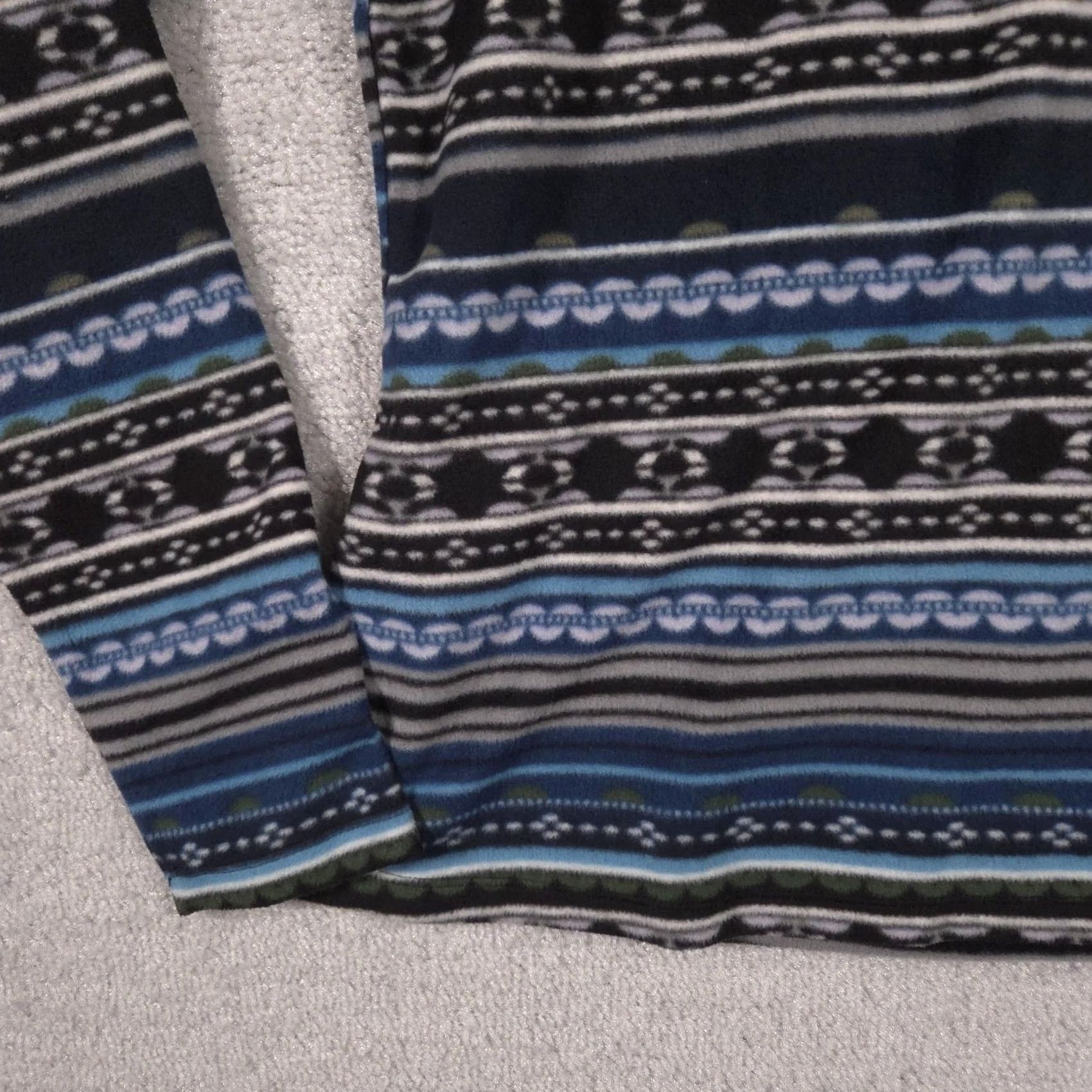 Vintage Cuddl Duds Pajama Top Womens L Blue Fair Isle Fleece Long Sleeve Shirt Size L / US 10 / IT 46 - 4 Thumbnail