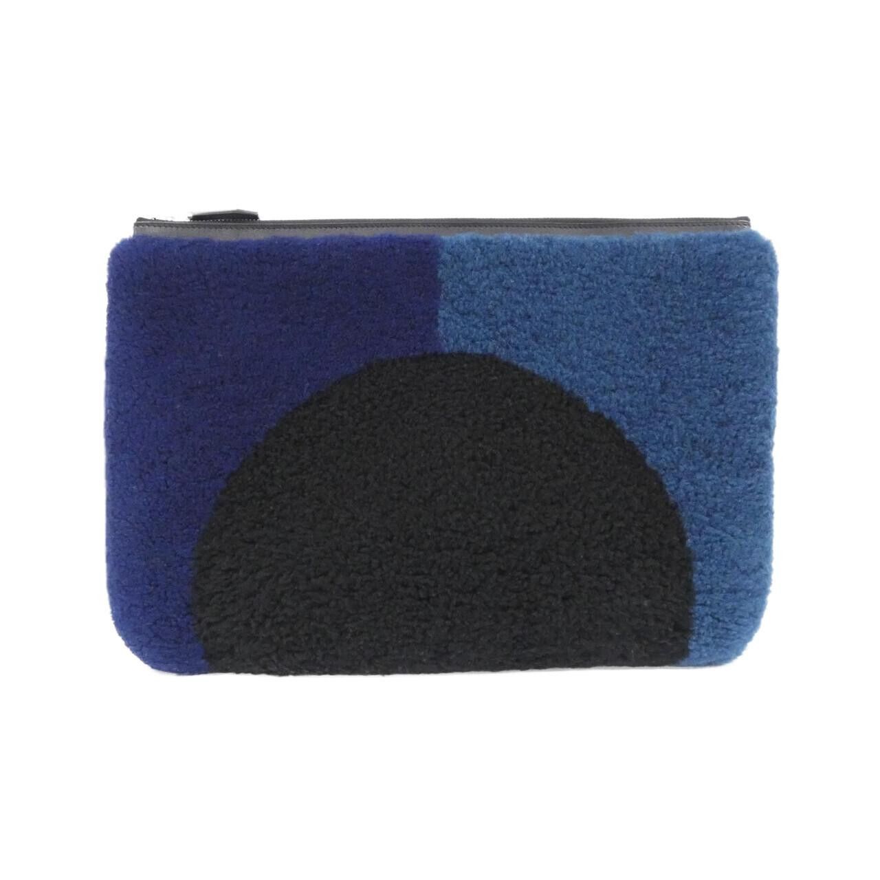 Hermes Hermès TOUTIM ARCTIQUE Shearling Evergrain Pouch Fur Vanity Bag Stamp Z DUTY FREE for USA