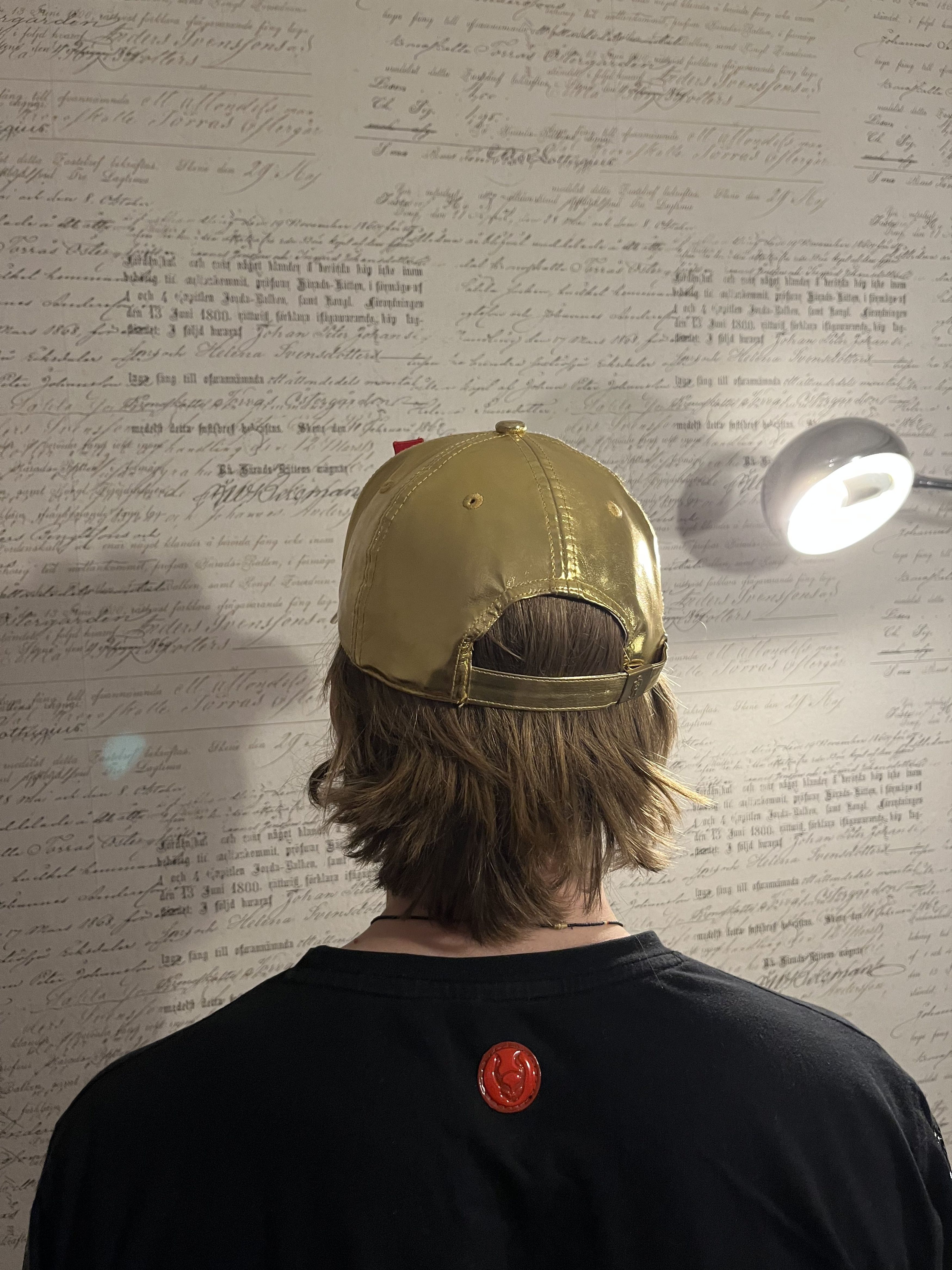 Walter Van Beirendonck Walter Van Beirendonck Gold W cap Size ONE SIZE - 3 Thumbnail