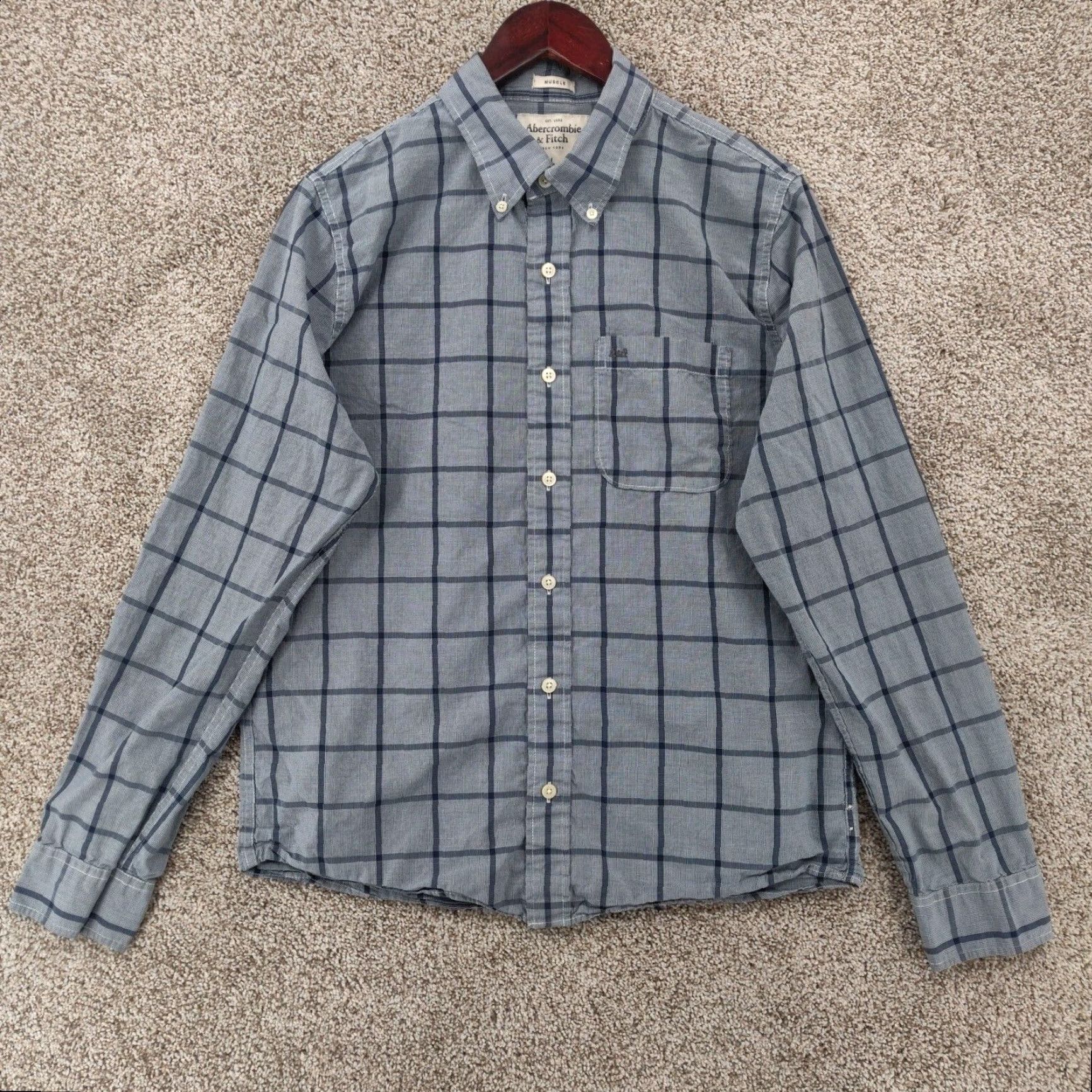 Abercrombie & Fitch Abercrombie & Fitch Muscle Shirt Mens Large Blue Plaid Button-Up Long Sleeve Casual Shirt Size US L / EU 52-54 / 3 - 2 Thumbnail