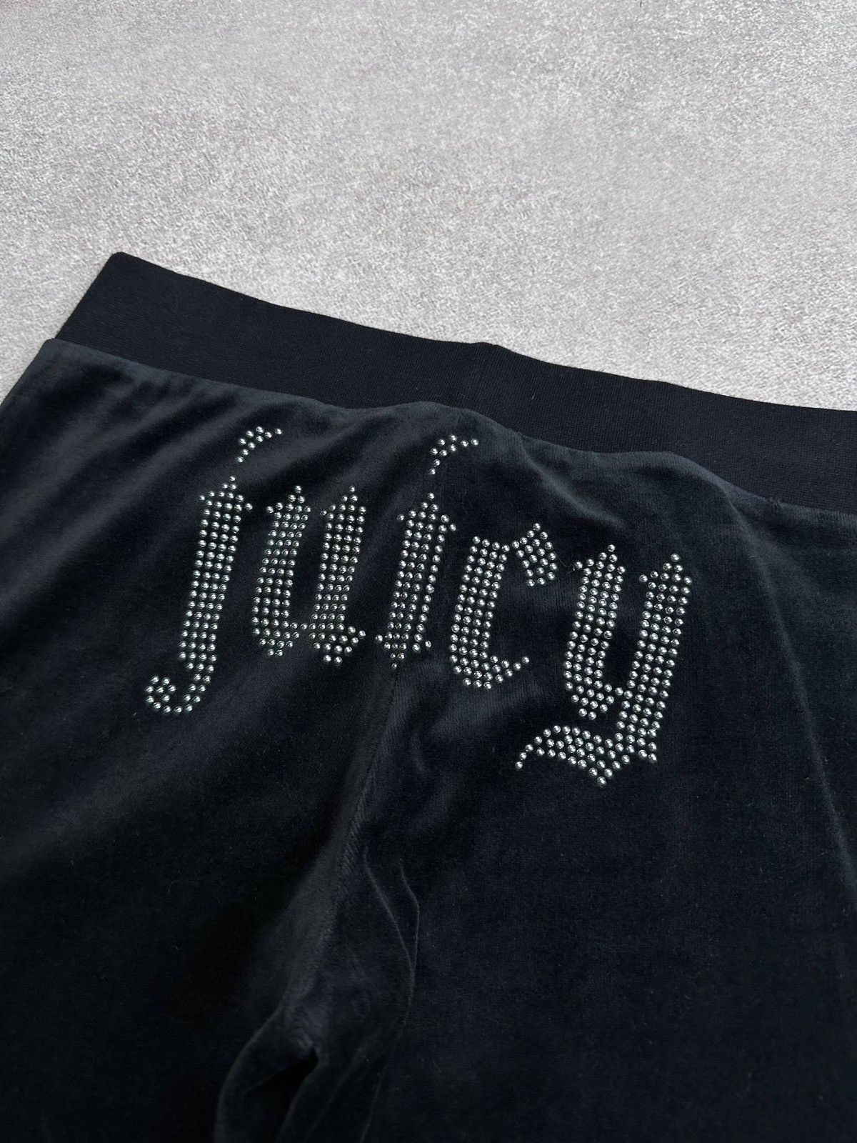 Juicy Couture Juicy Couture Y2K Rhinestones Velour Womans Track Suit XS Size XS / US 0-2 / IT 36-38 - 7 Thumbnail