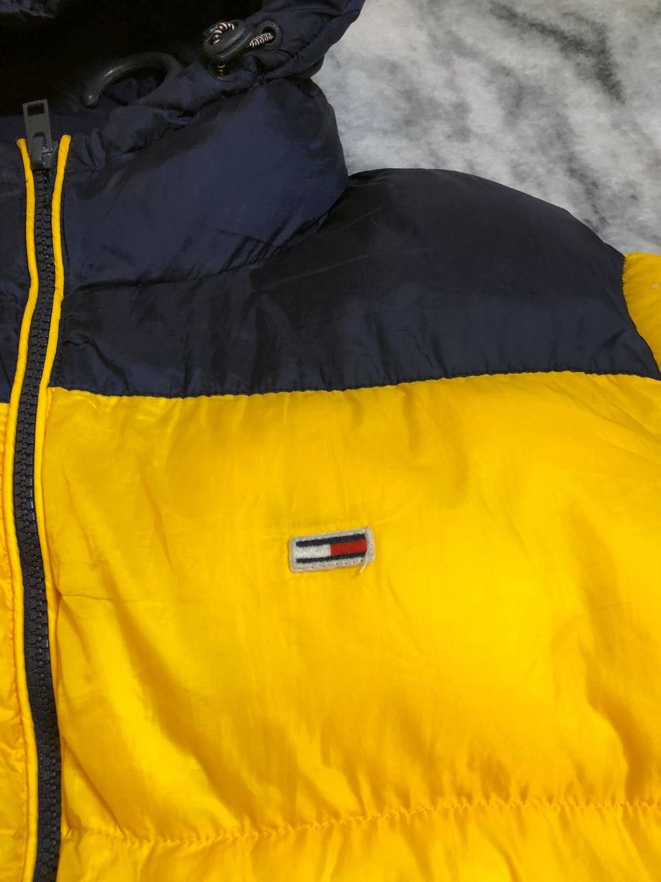 Tommy Hilfiger Tommy Hilfiger windbreaker jacket Size US S / EU 44-46 / 1 - 2 Thumbnail