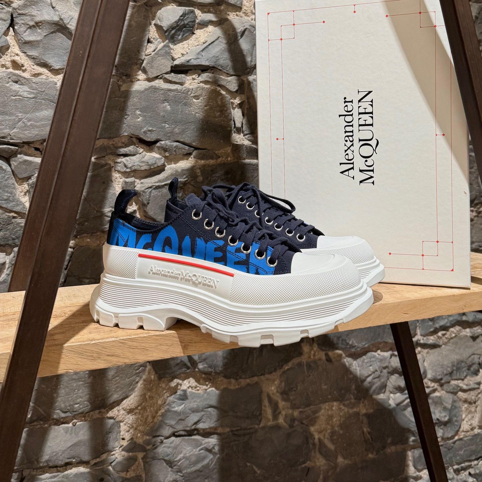 Alexander McQueen Alexander McQueen Tread Slick Graffiti Platform Sneakers Size US 10 / IT 40 - 1 Thumbnail