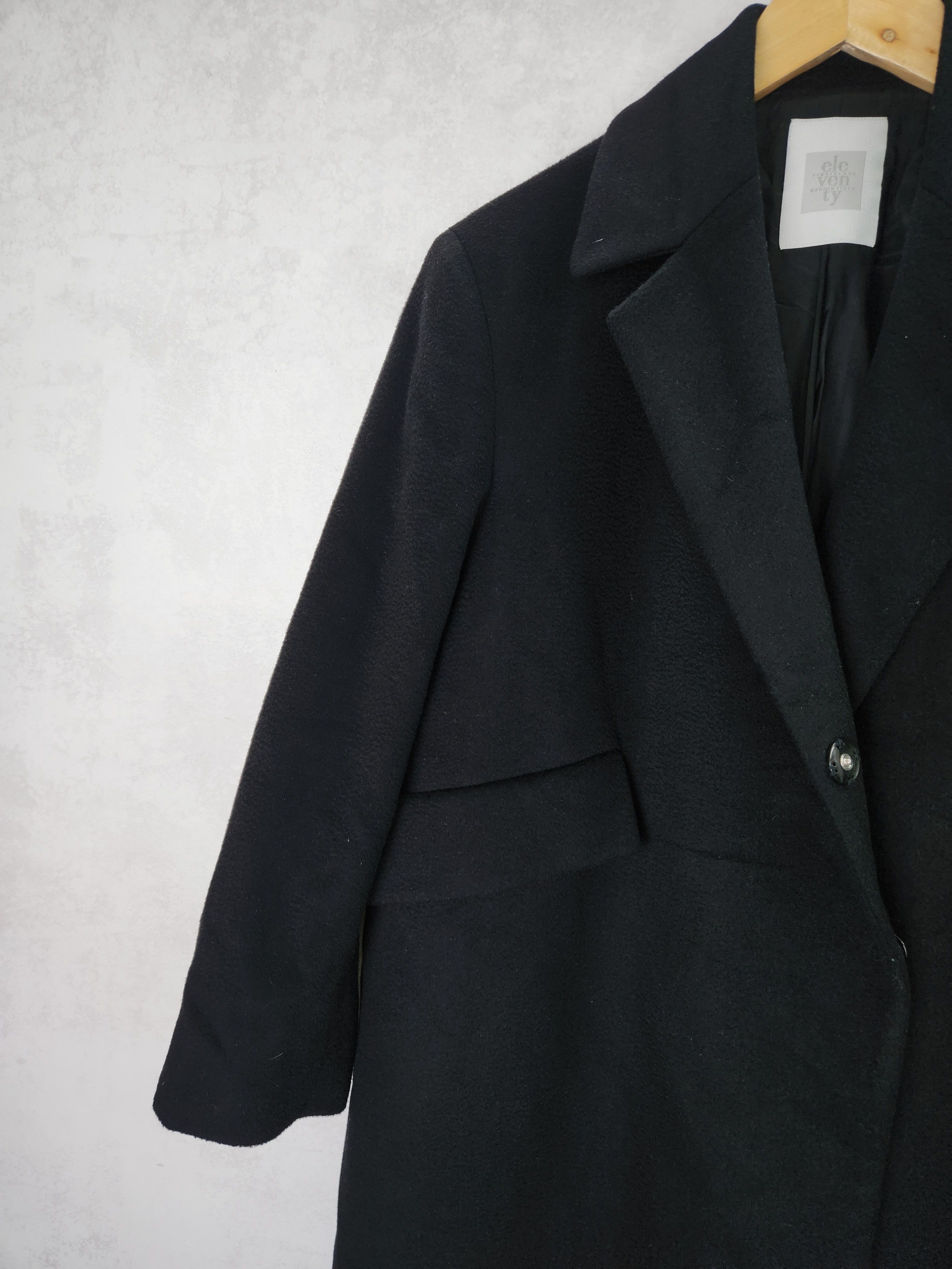 Eleventy Womens Eleventy black wool coat button up size M Size M / US 6-8 / IT 42-44 - 5 Thumbnail