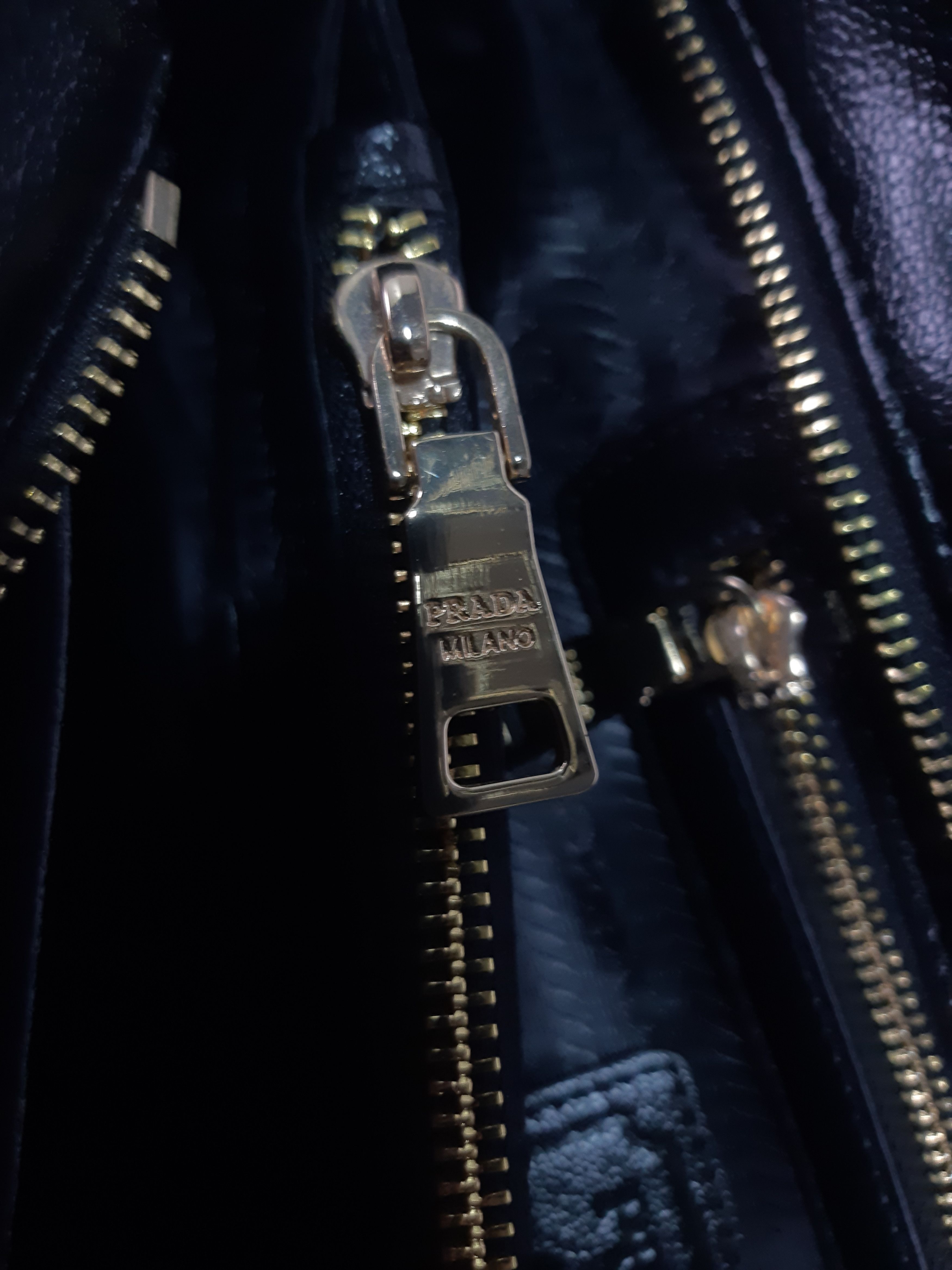 Prada PRADA Milano Leather Bag AUTHENTIC Size ONE SIZE - 11 Thumbnail