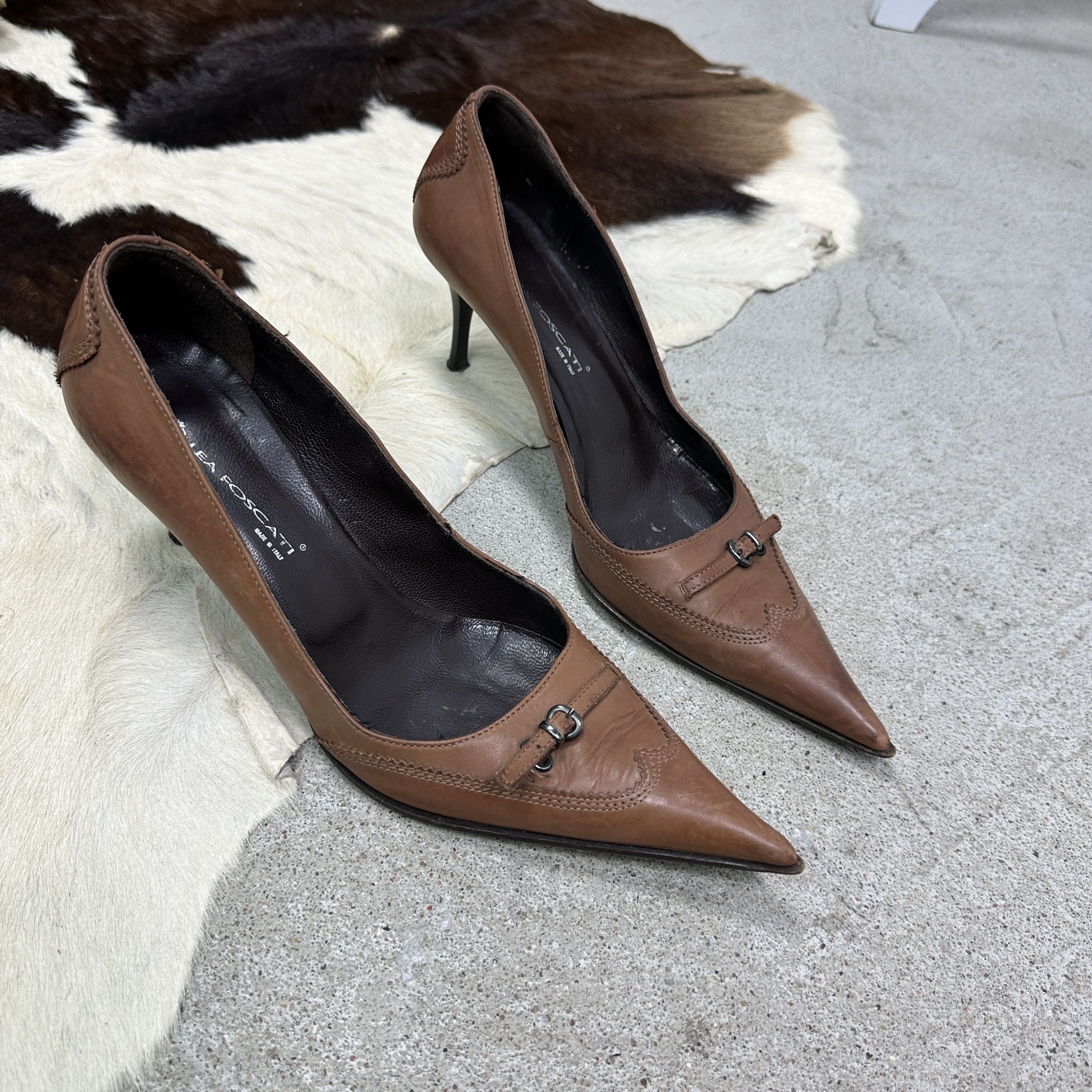 Vintage Vintage Avant Garde Leather Pointy Heels Made in Italy 00s Size US 10 / IT 40 - 1 Thumbnail