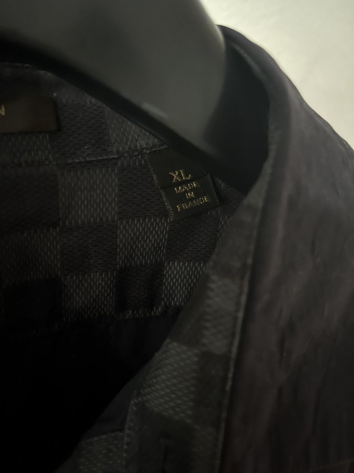 Louis Vuitton Louis Vuitton Damier Graphite Black Button-Up Shirt Size US M / EU 48-50 / 2 - 3 Thumbnail