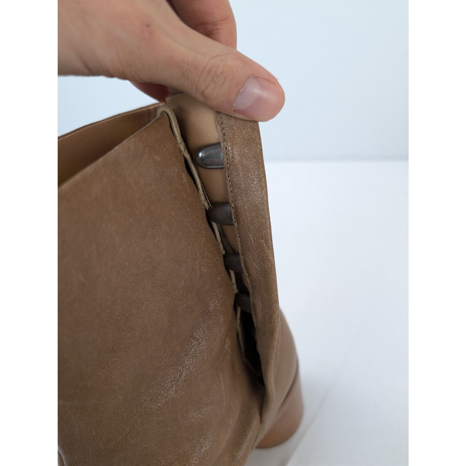 Maison Margiela o1rshd1 Tabi High Boots in Brown Size US 12 / EU 45 - 17 Thumbnail