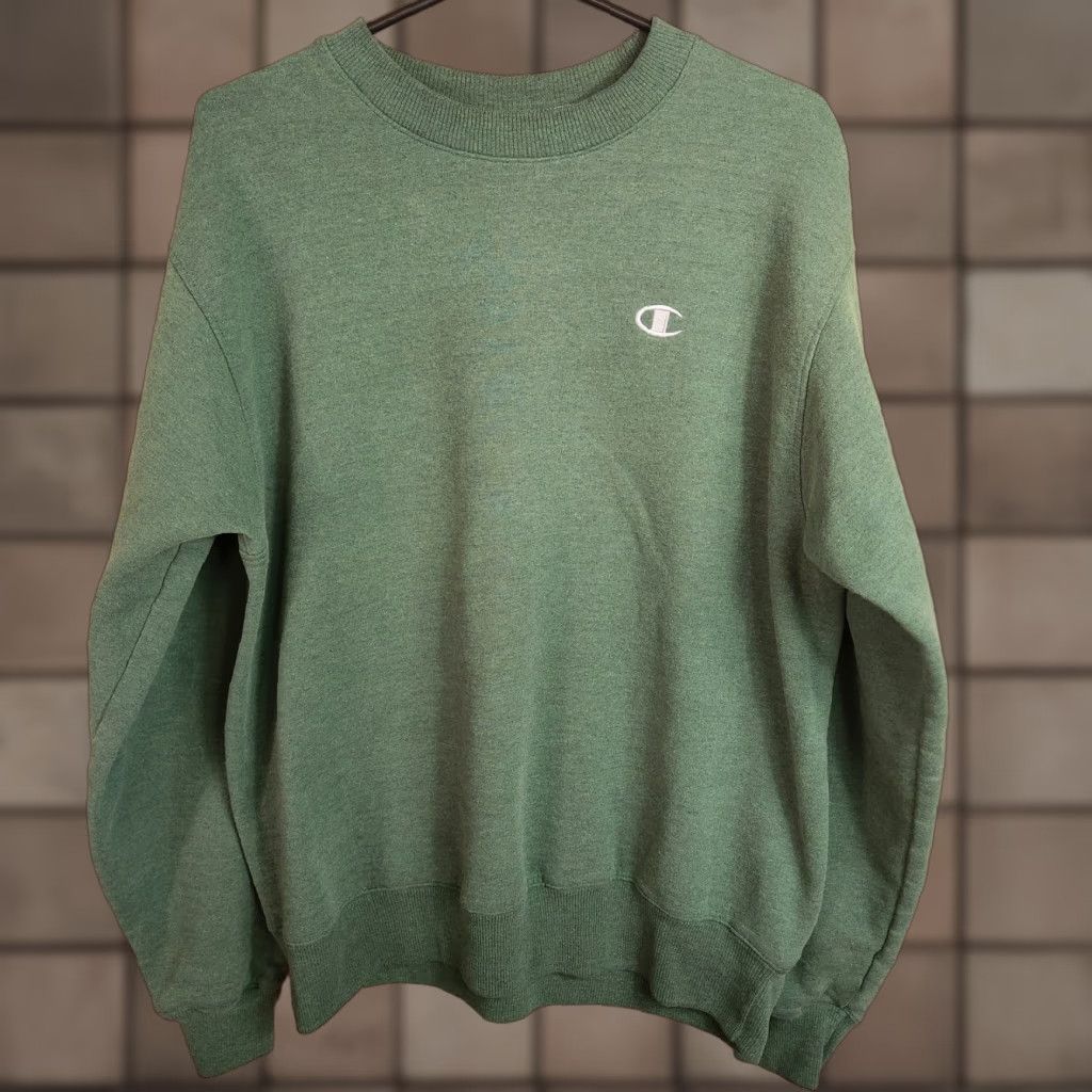 Champion VINTAGE Champion Eco Mens Y2K Moss Green Crewneck Sweatshirt M Size US M / EU 48-50 / 2 - 1 Thumbnail
