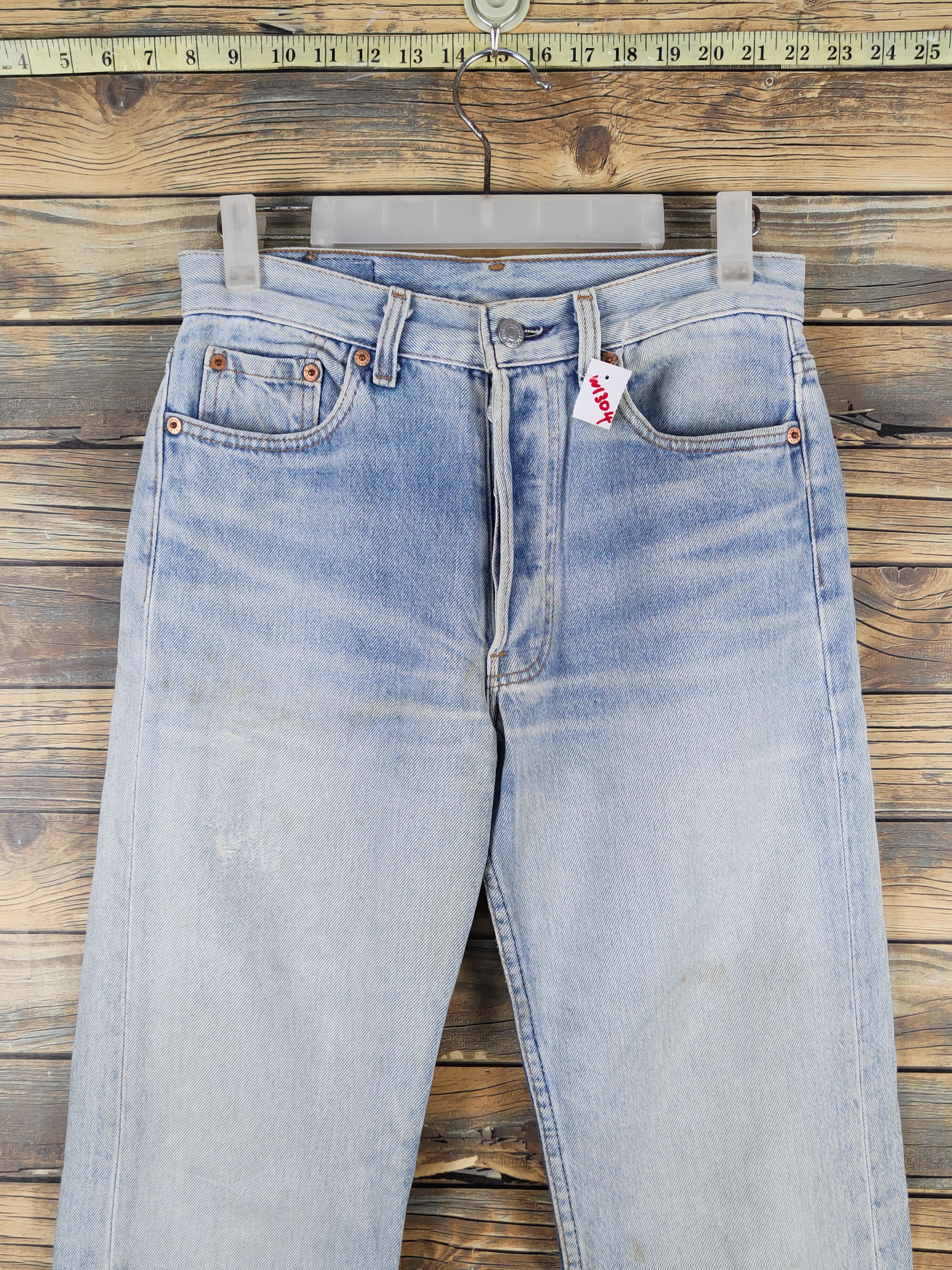 Levi's Levi's vintage faded Distressed Ripped denim Jeans #W1304 Size US 29 - 2 Thumbnail