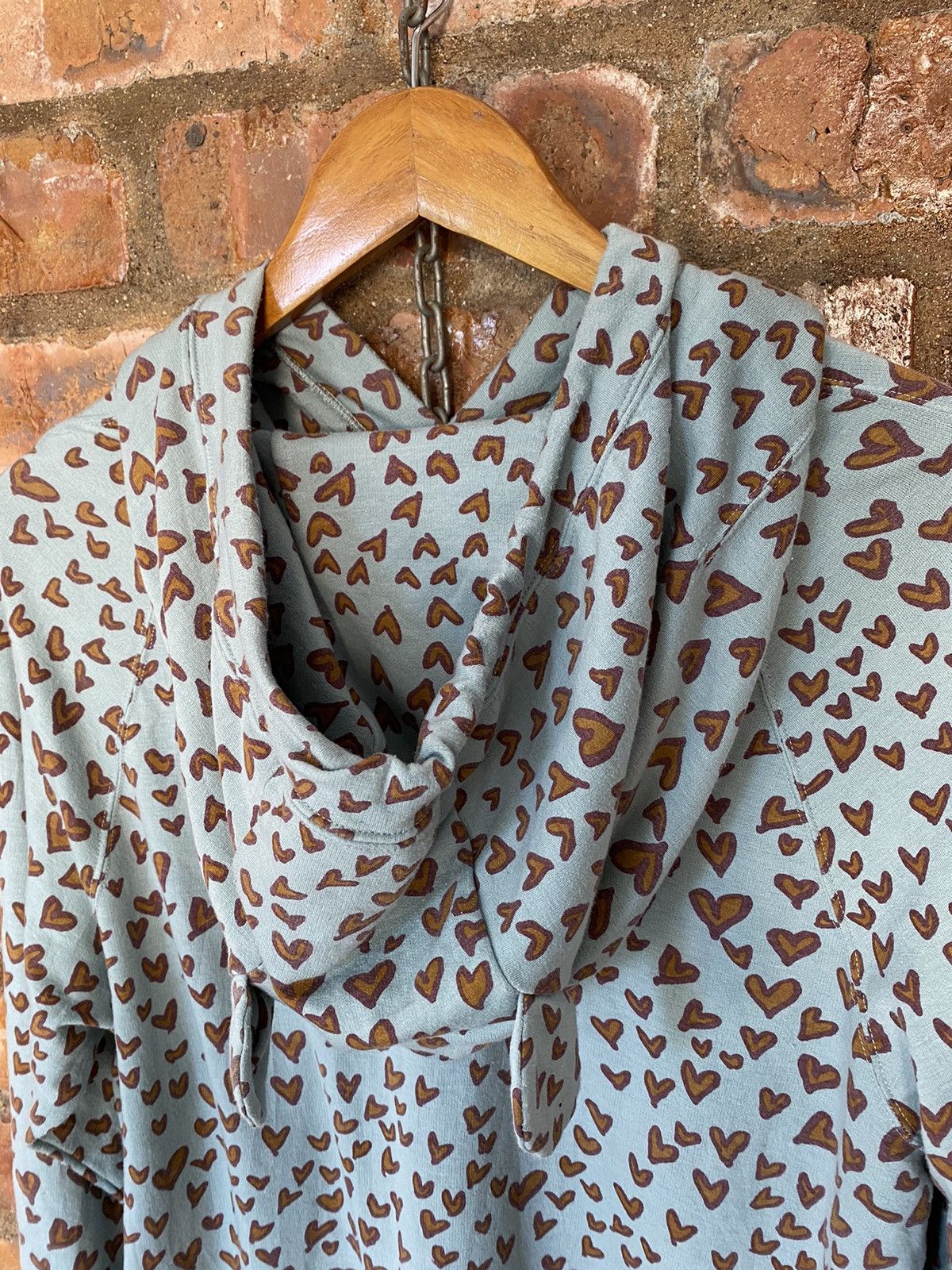 Ne-Net 2000s Cat ears love leopard lights hoodie Size US M / EU 48-50 / 2 - 9 Thumbnail