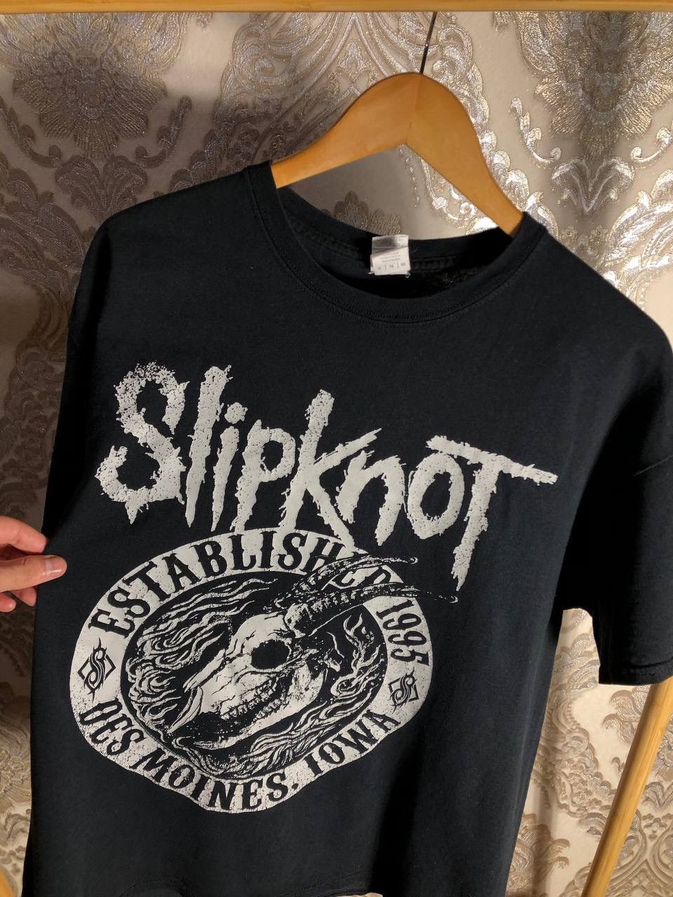 Band Tees VINTAGE SLIPKNOT WORLD TOUR ROCK T-SHIRT RETRO METAL Y2K 90s Size US XL / EU 56 / 4 - 2 Thumbnail