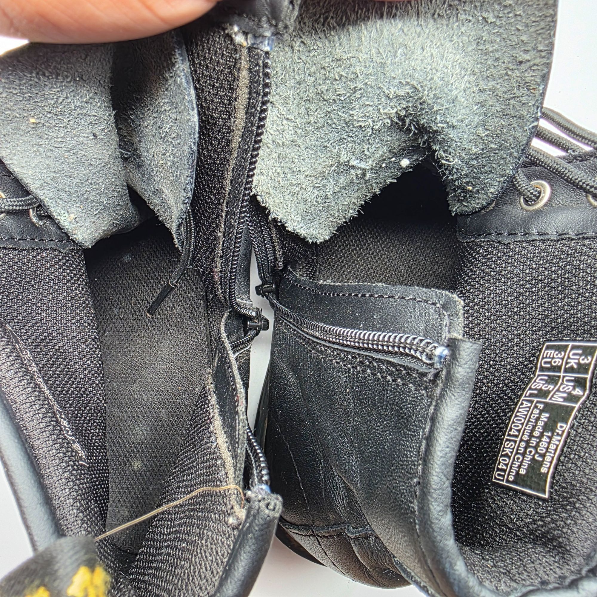 Dr. Martens Dr. Martens Doc 1460 J Womens Size 5 Black Combat Boots Casu Size US 5 / IT 35 - 6 Thumbnail