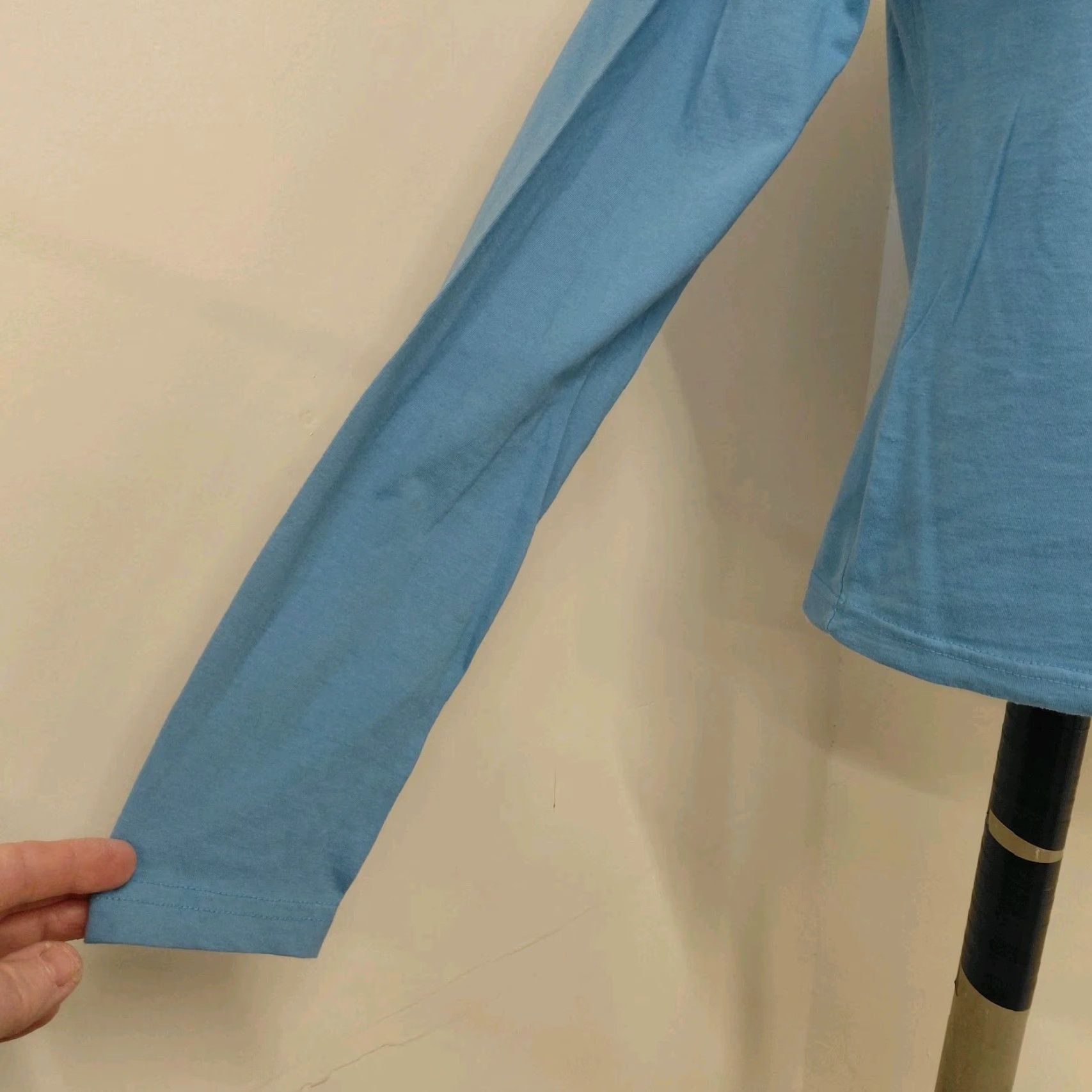 Vintage Mudd Surf Beach Shirt Junior Size Small Blue Long Sleeve Cropped Crewneck Shirt Size S / US 4 / IT 40 - 7 Thumbnail