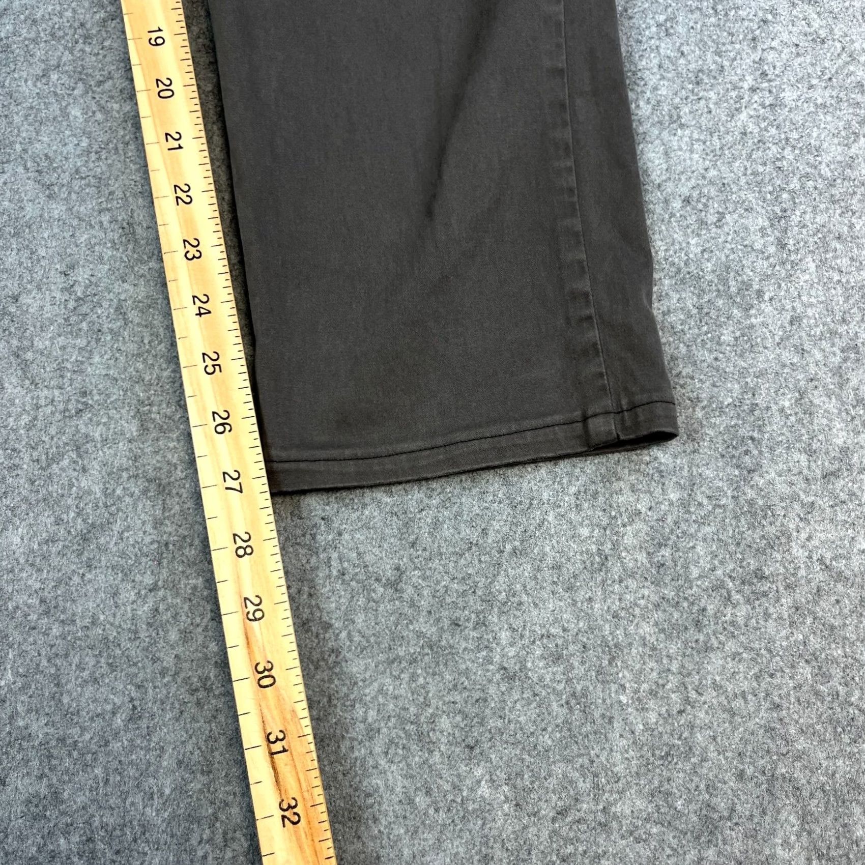 Vintage Hugo Boss Mens Chino Trousers Pants Slim Tapered Fit 32 Grey Stretch Preppy Size US 32 / EU 48 - 4 Thumbnail