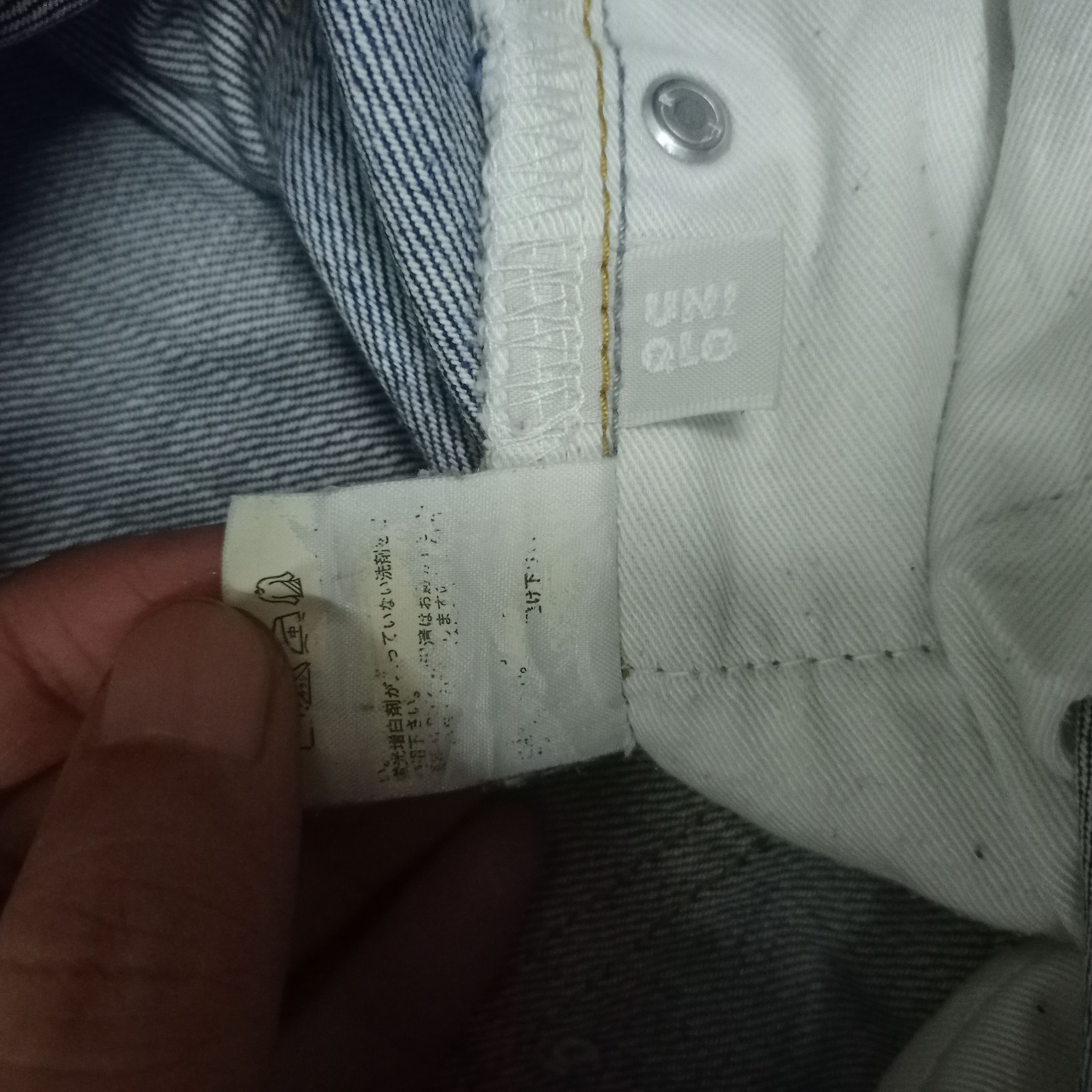 Vintage Japanese Uniqlo Blue Wash Distressed Baggy Jeans